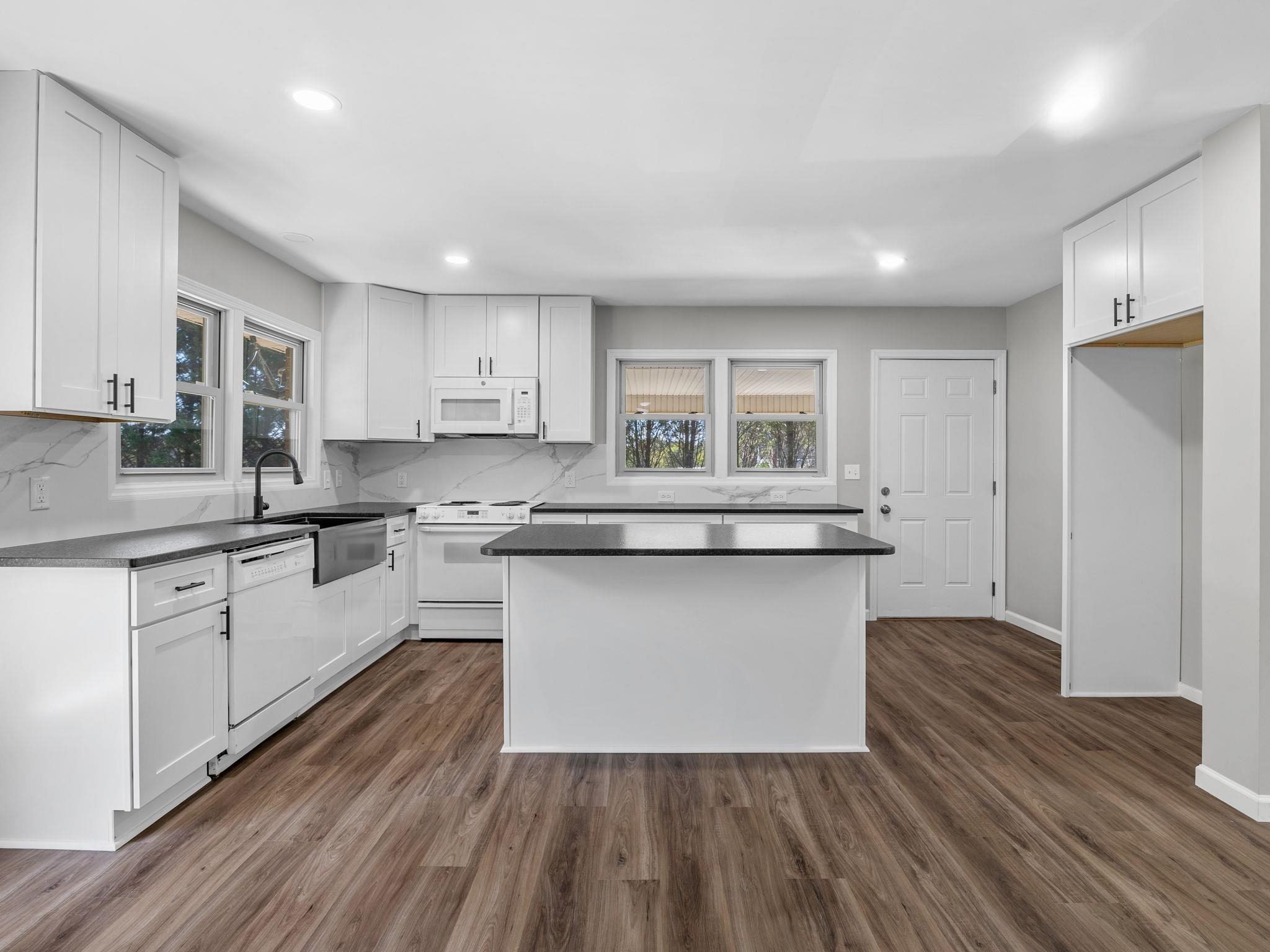 109 Lanford Road Property Photo 15