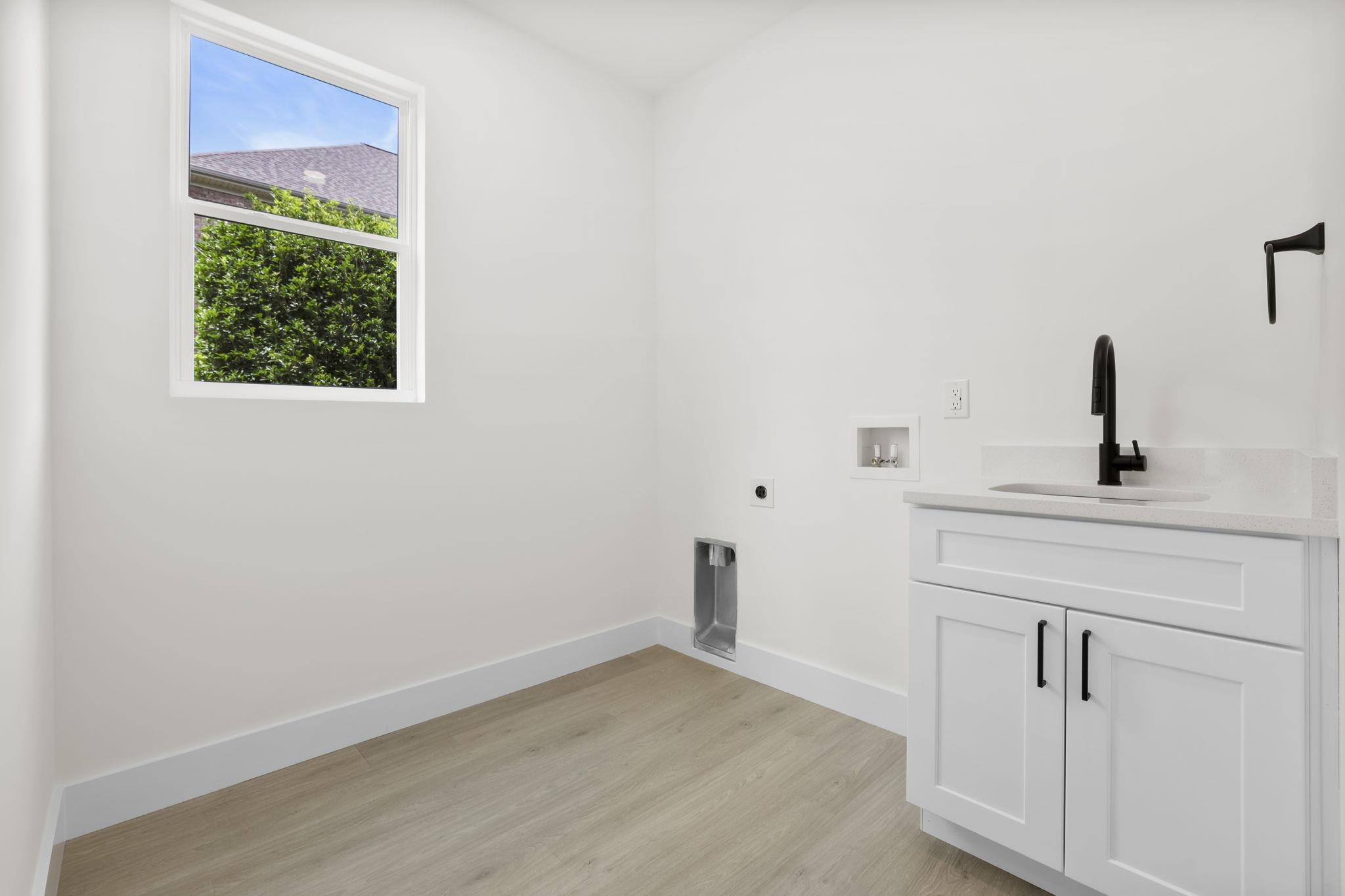 421 Ambiance Court Property Photo 14