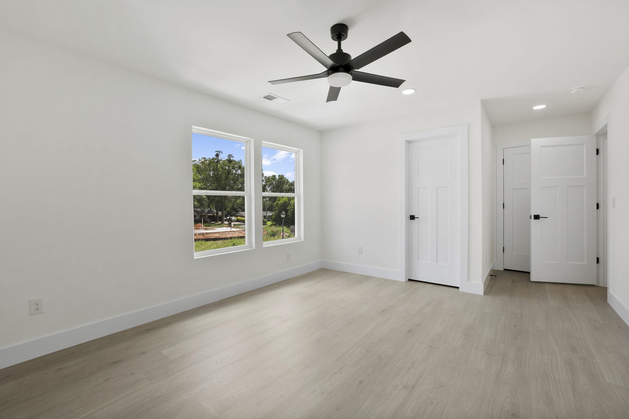 421 Ambiance Court Property Photo 20