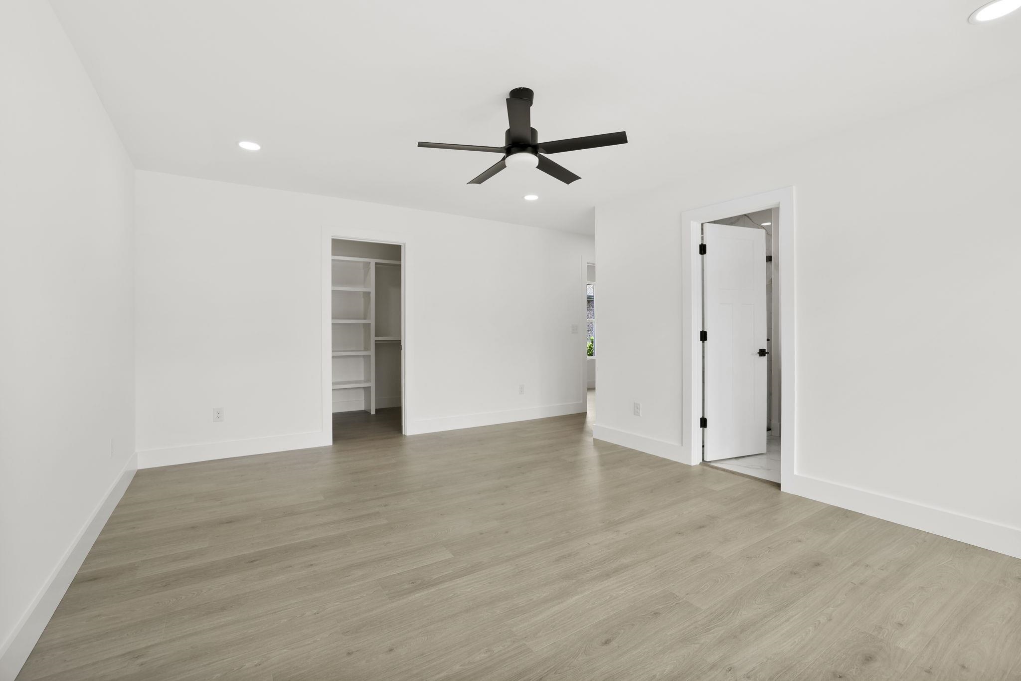 421 Ambiance Court Property Photo 23