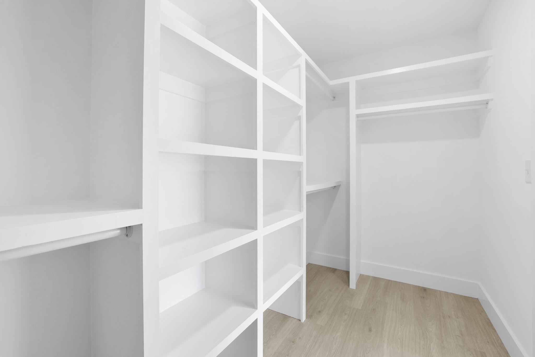 421 Ambiance Court Property Photo 25