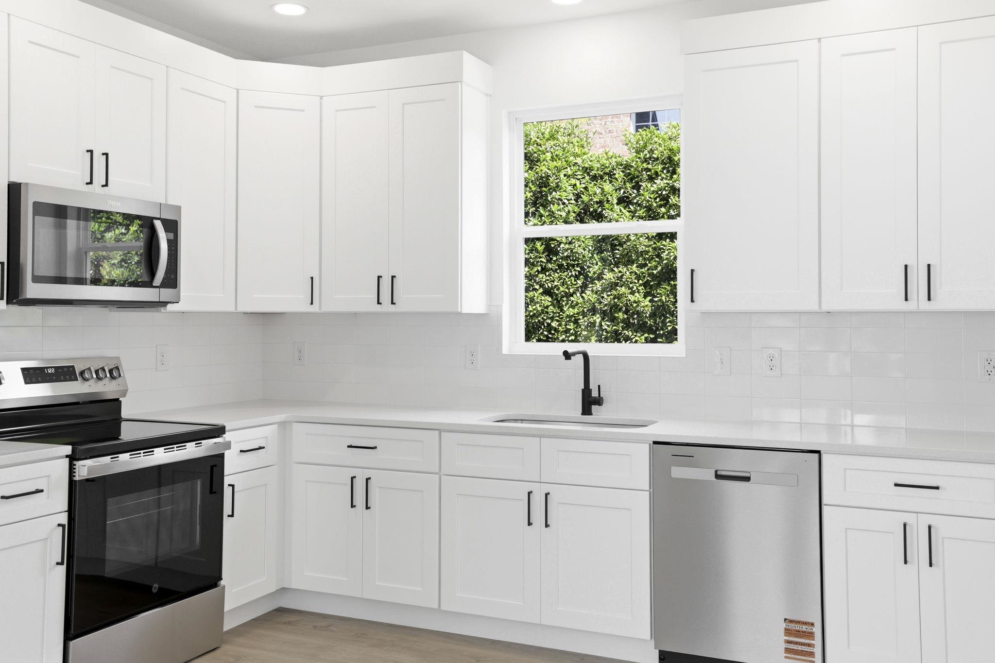 425 Ambiance Court Property Photo 10