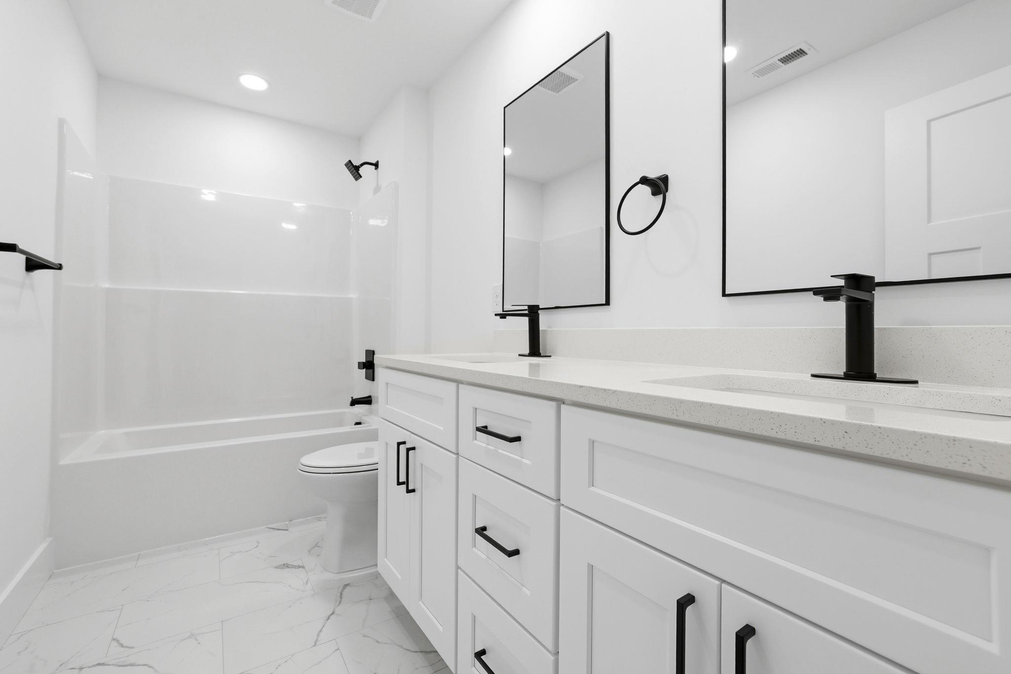 425 Ambiance Court Property Photo 18