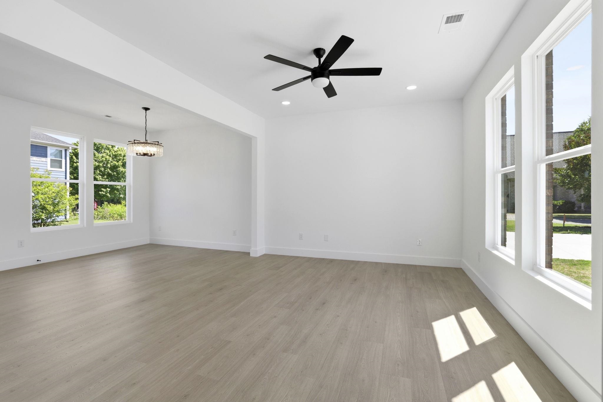 429 Ambiance Court Property Photo 5