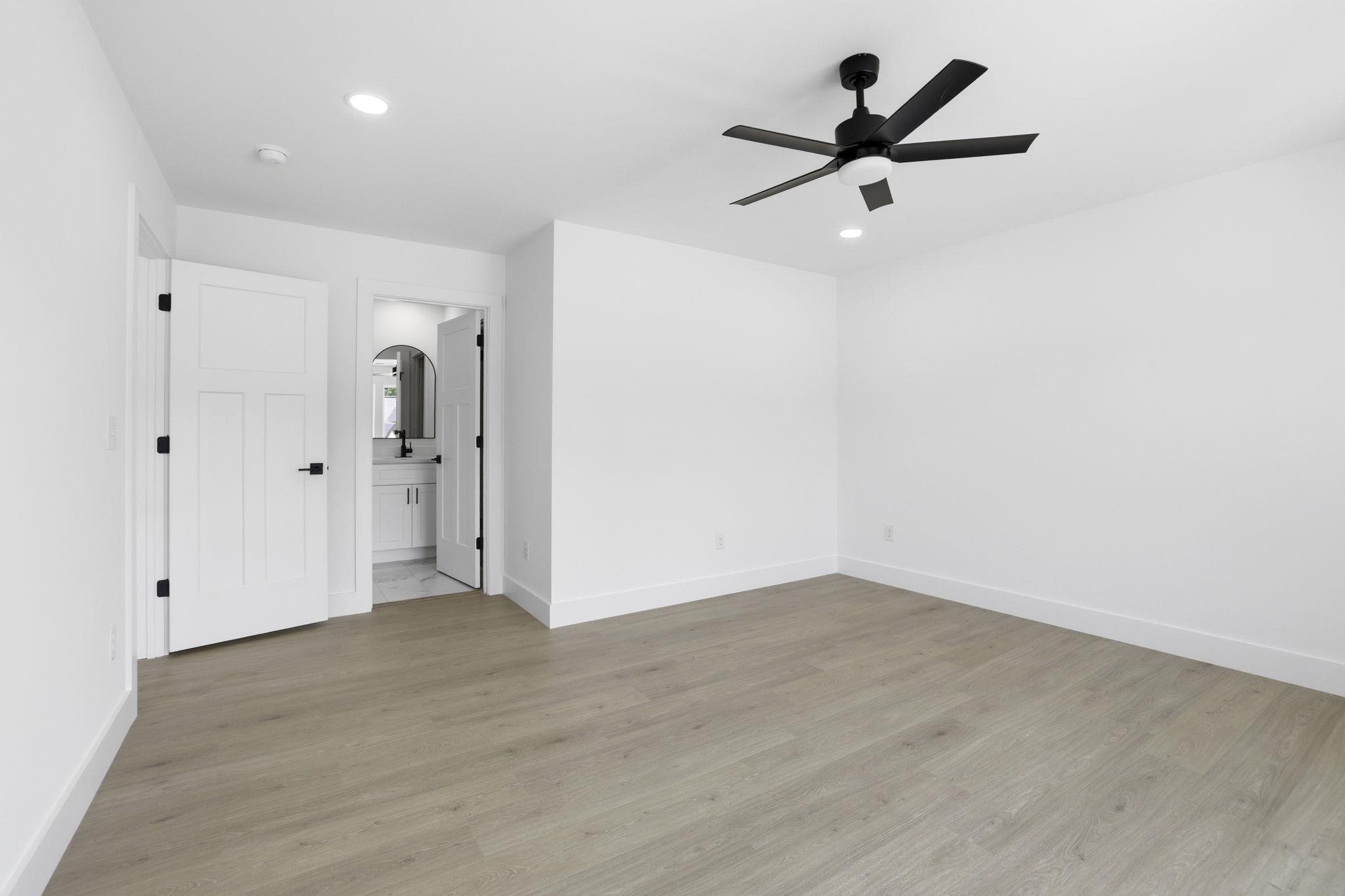 429 Ambiance Court Property Photo 19