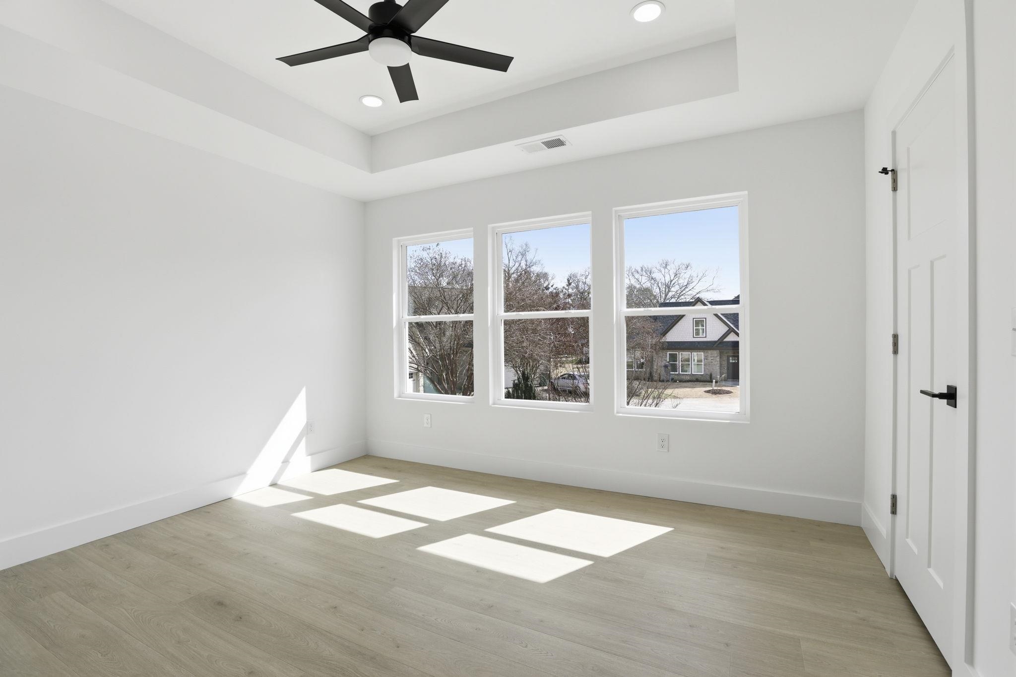 433 Ambiance Court Property Photo 17