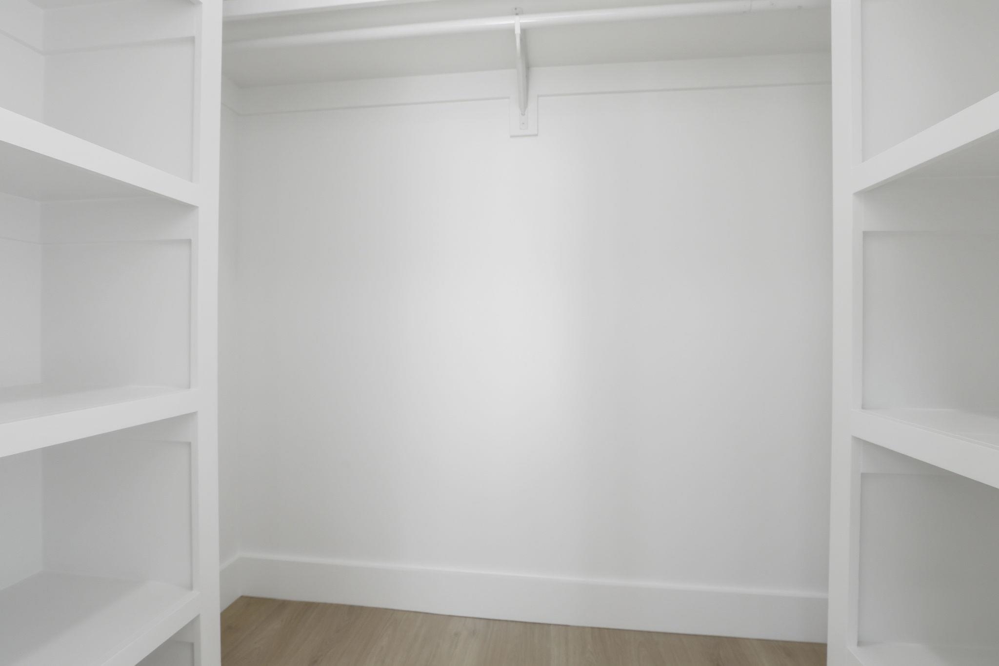 433 Ambiance Court Property Photo 21