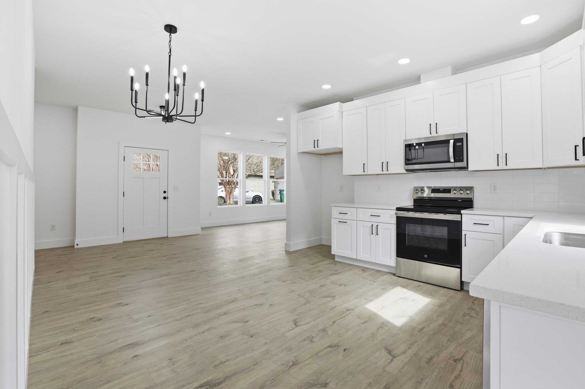 432 Ambiance Court Property Photo 10
