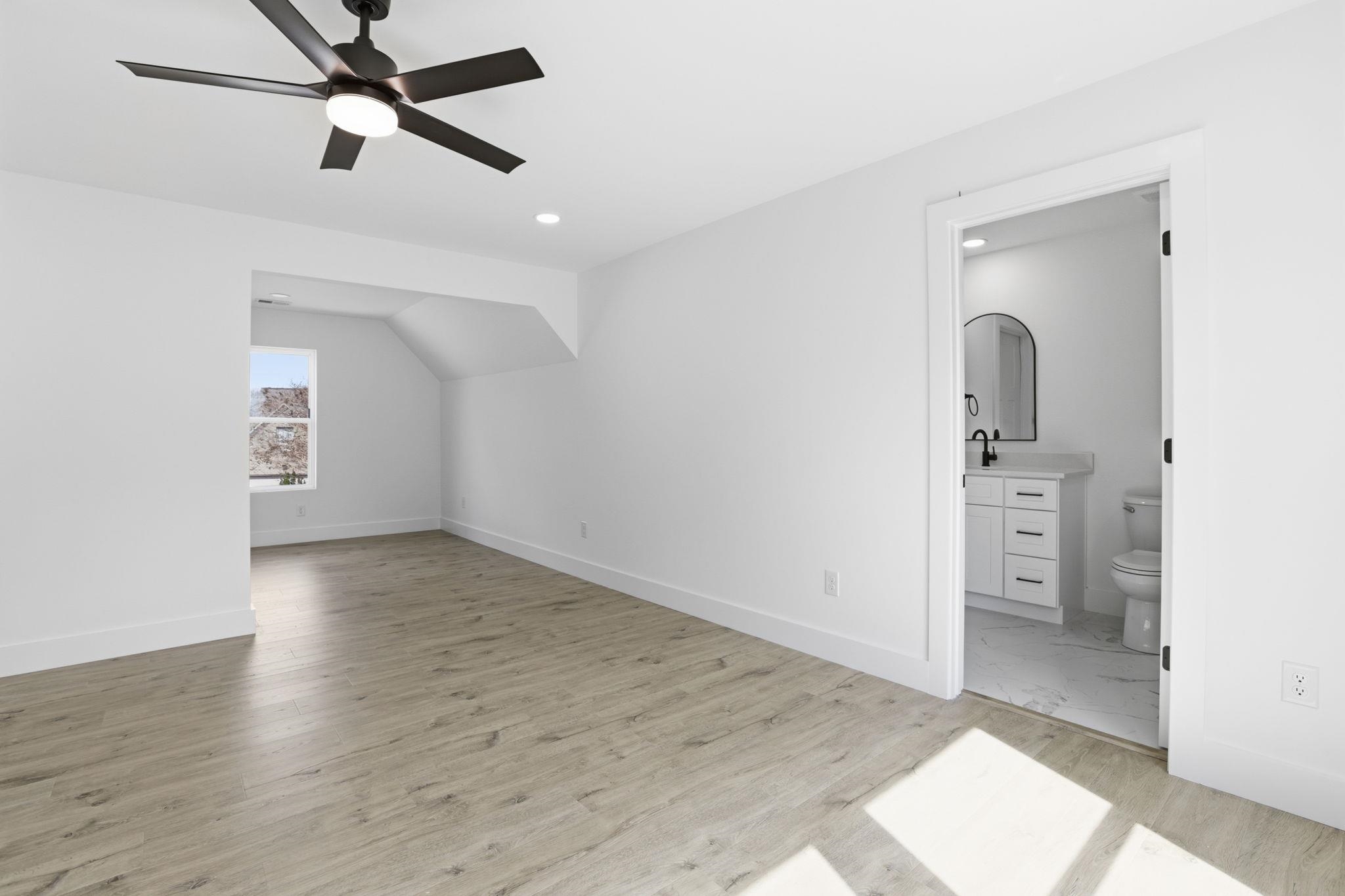 432 Ambiance Court Property Photo 14