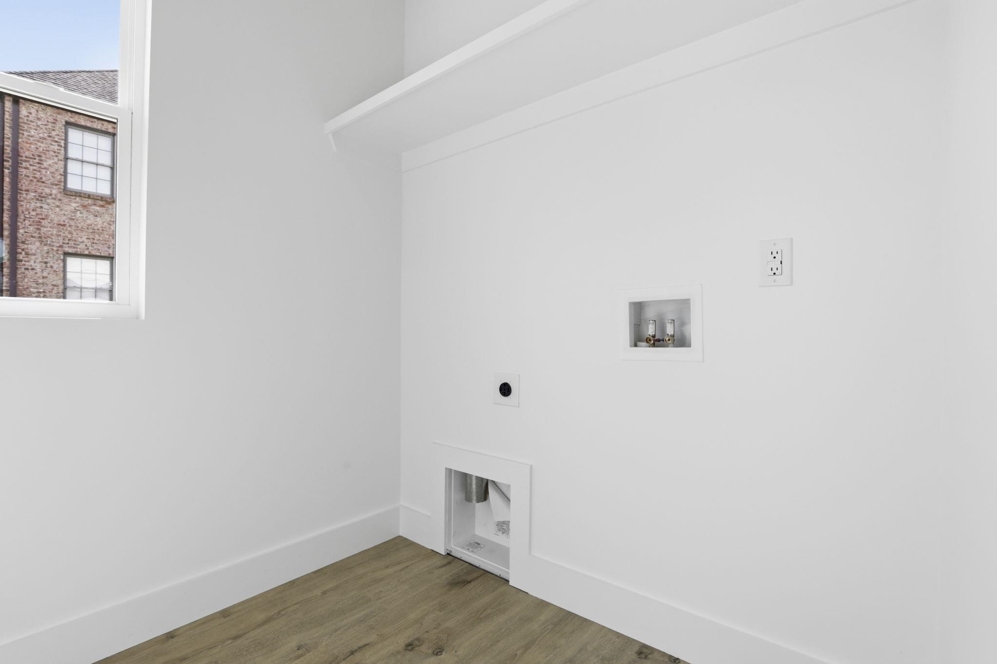 432 Ambiance Court Property Photo 20