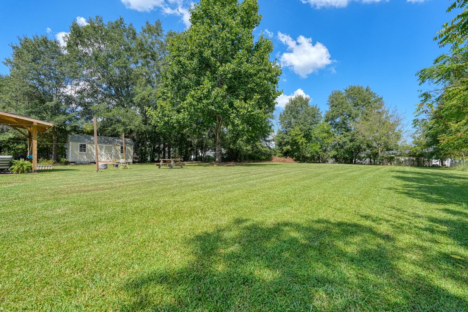 164 Westview Drive Property Photo 2