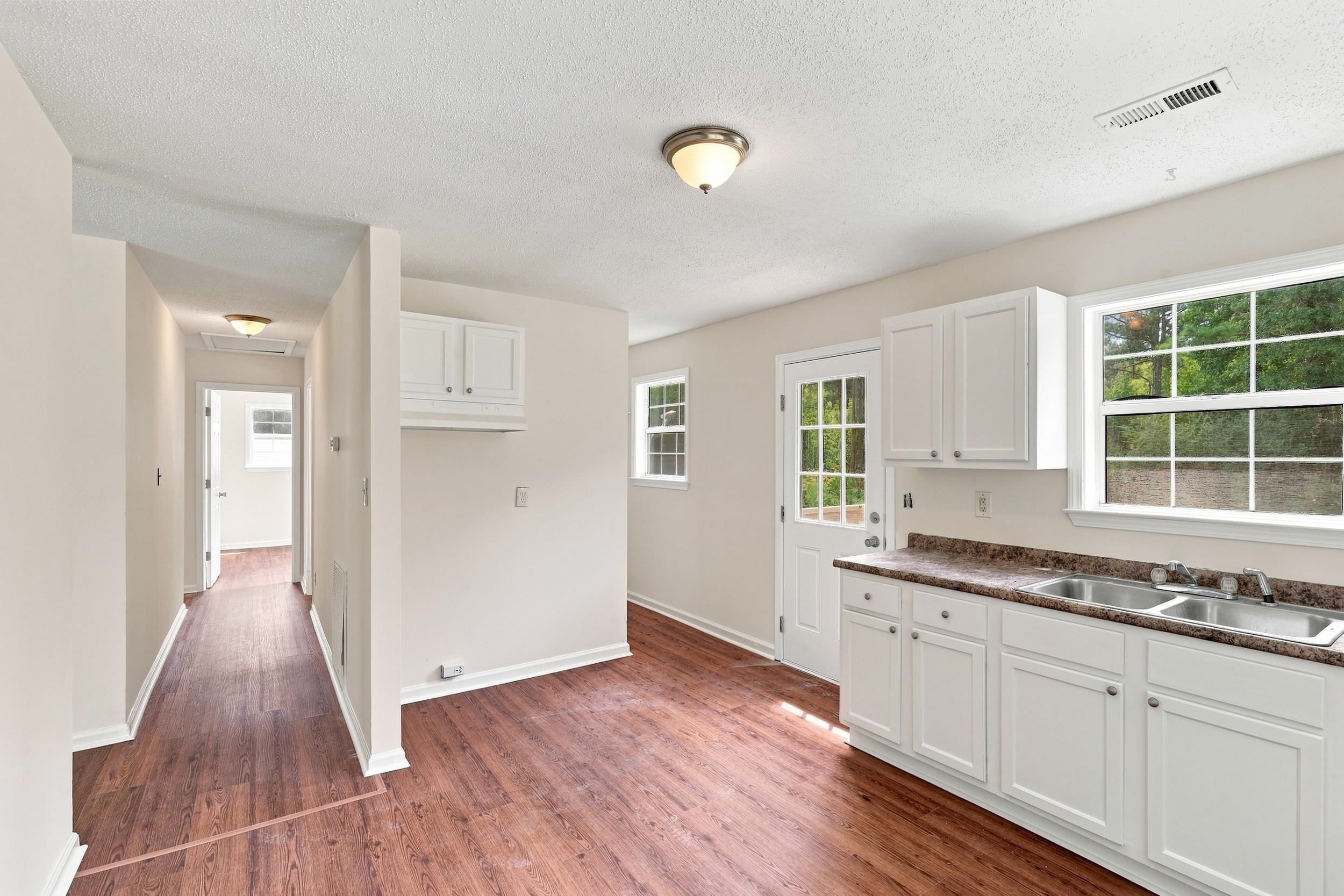 140 Joe Walker Road Property Photo 9