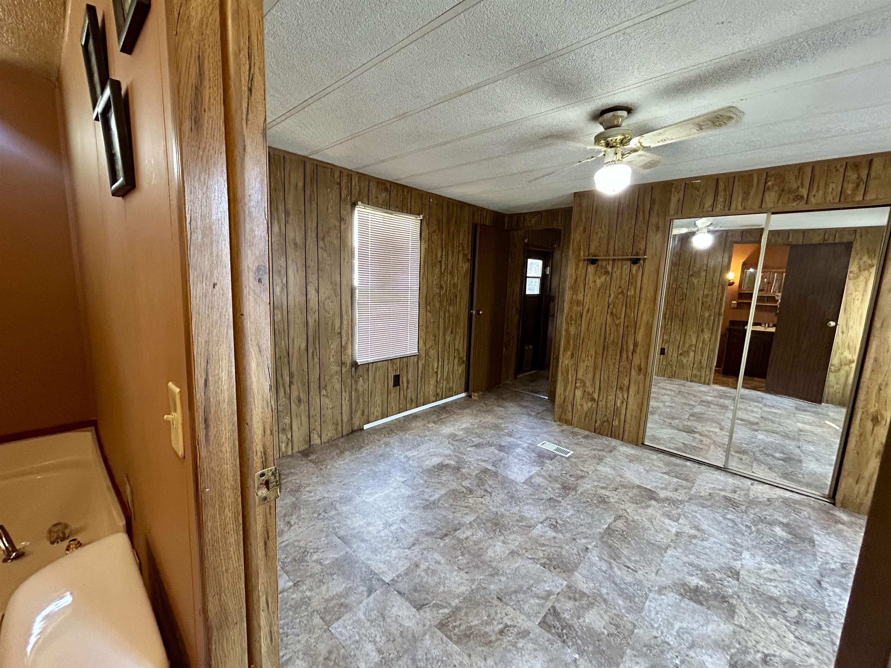 120 Crestmont Drive Property Photo 15