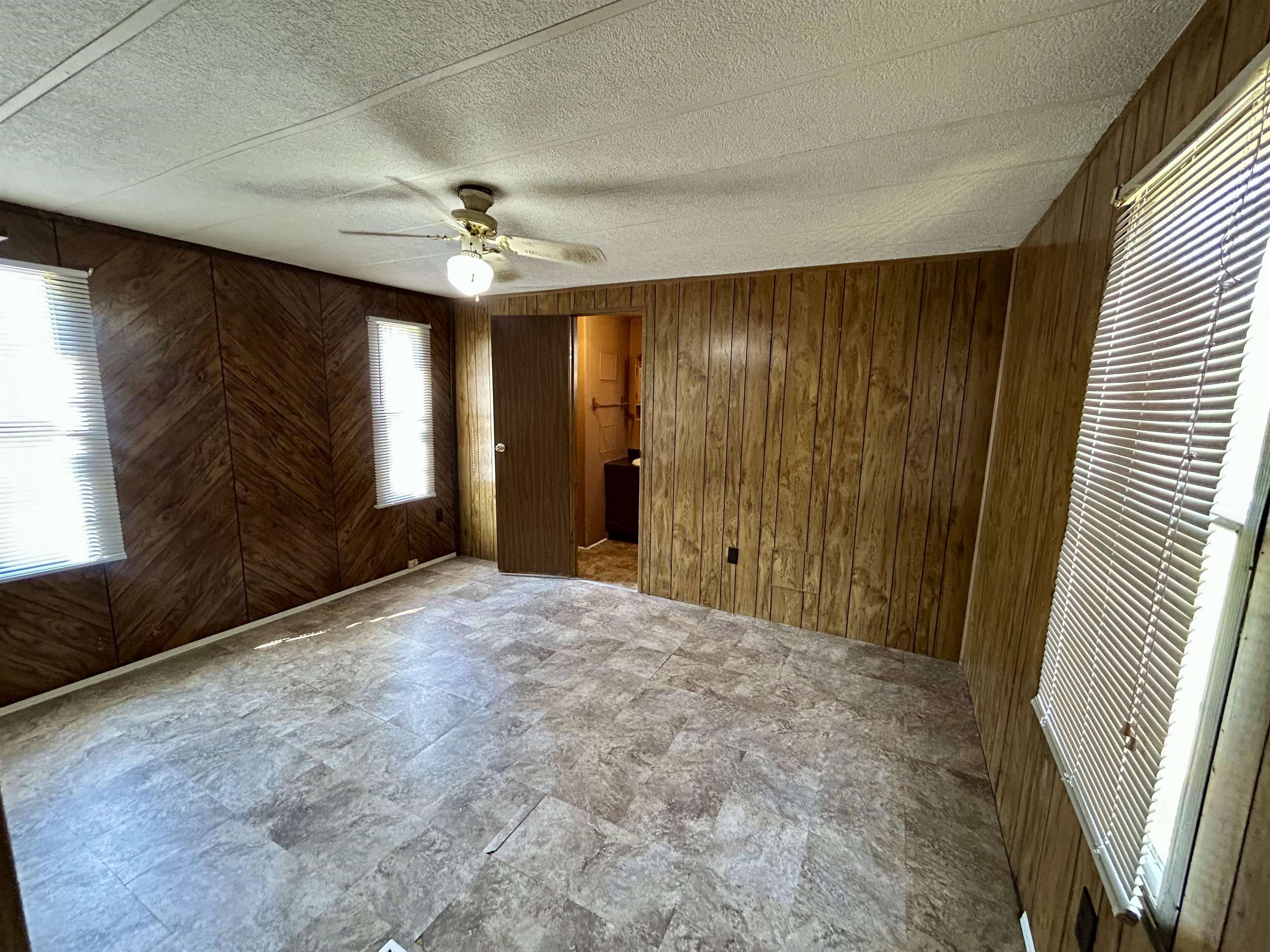 120 Crestmont Drive Property Photo 16
