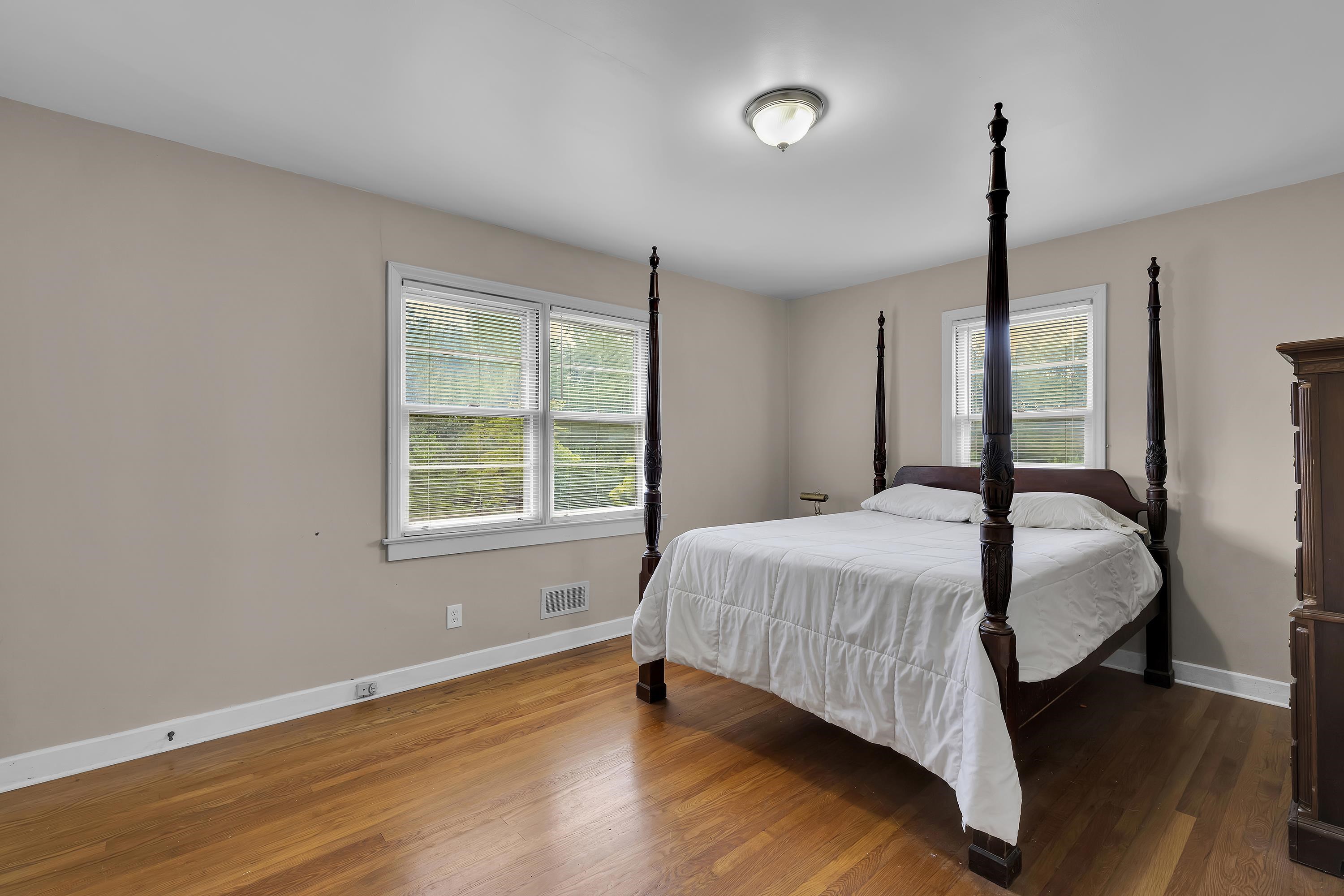 126 Holly Drive Property Photo 8
