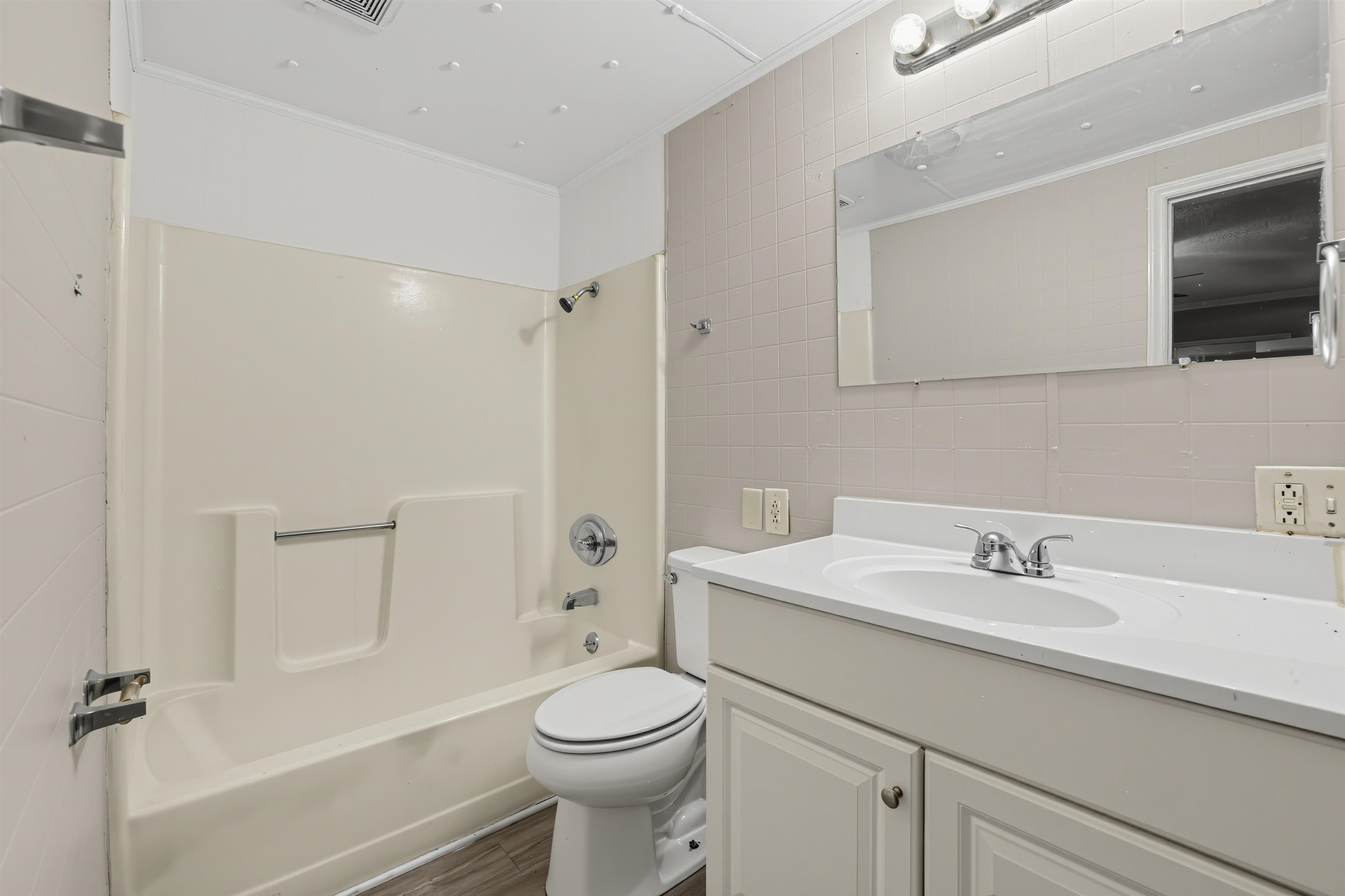 102 Overbrook Circle Property Photo 25