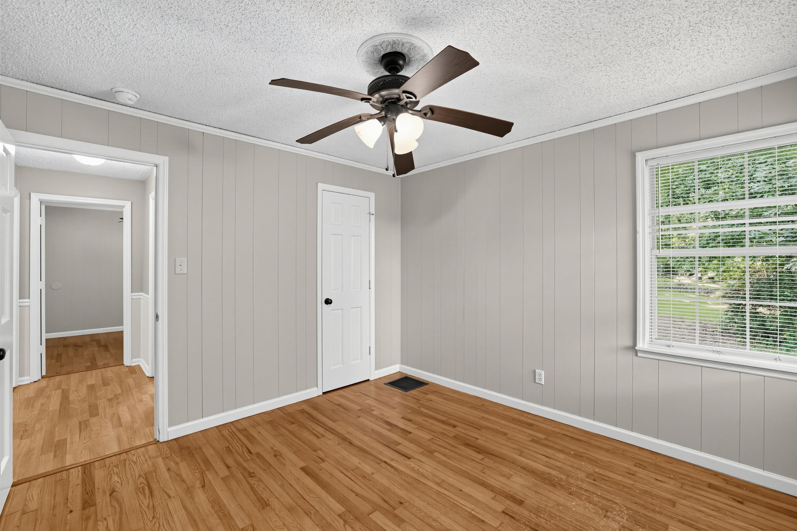 102 Overbrook Circle Property Photo 28