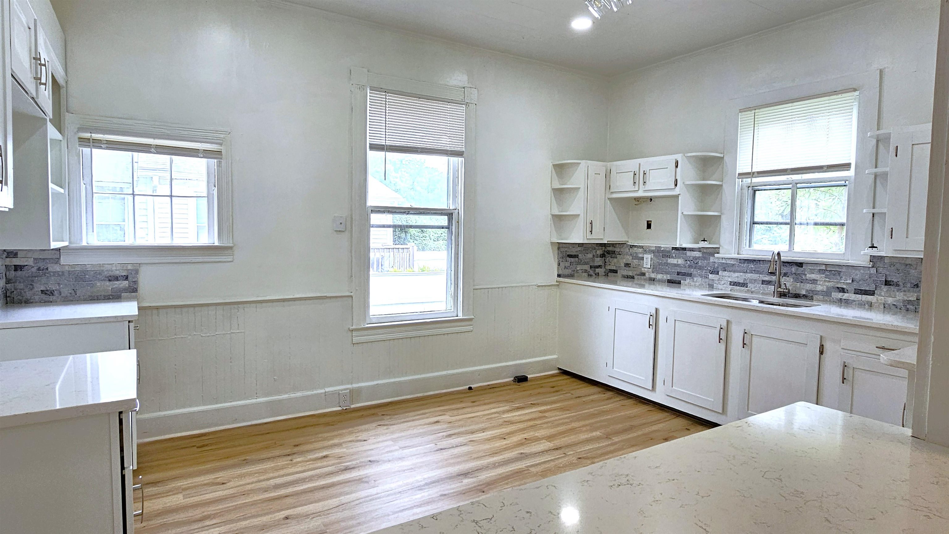 223 S Church Street Property Photo 16
