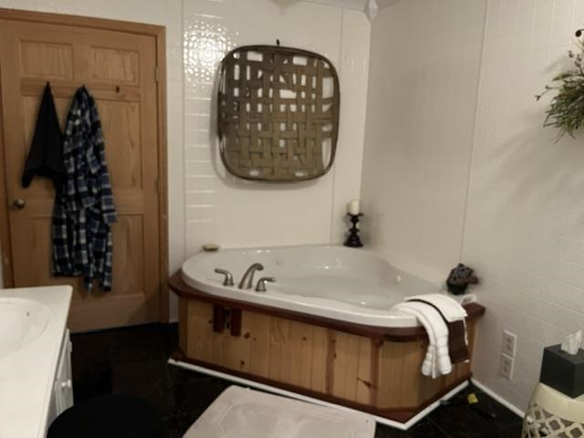 856 Ninety Nine Island Rd Property Photo 16