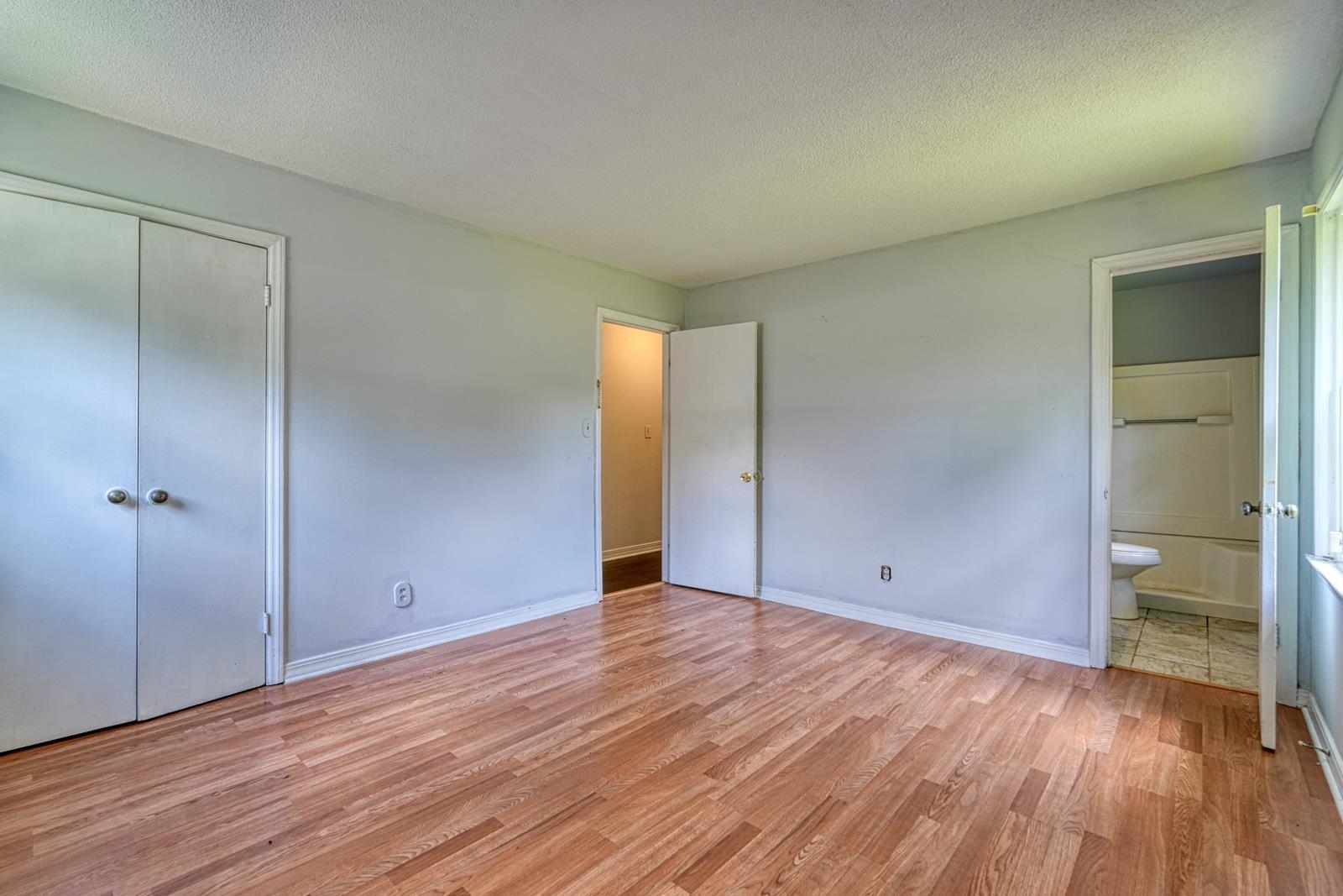 411 Vanderbilt Road Property Photo 21