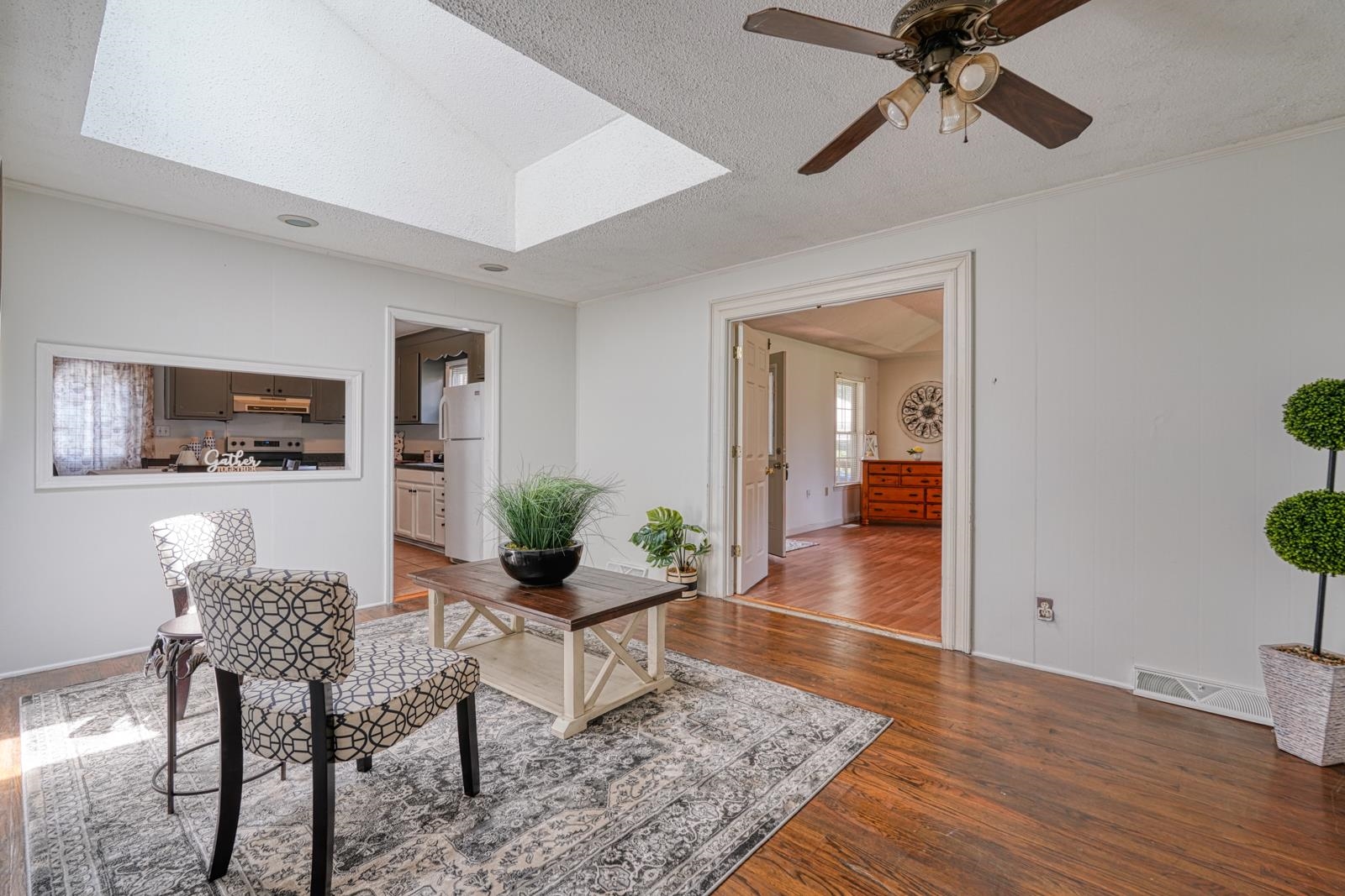411 Vanderbilt Road Property Photo 23