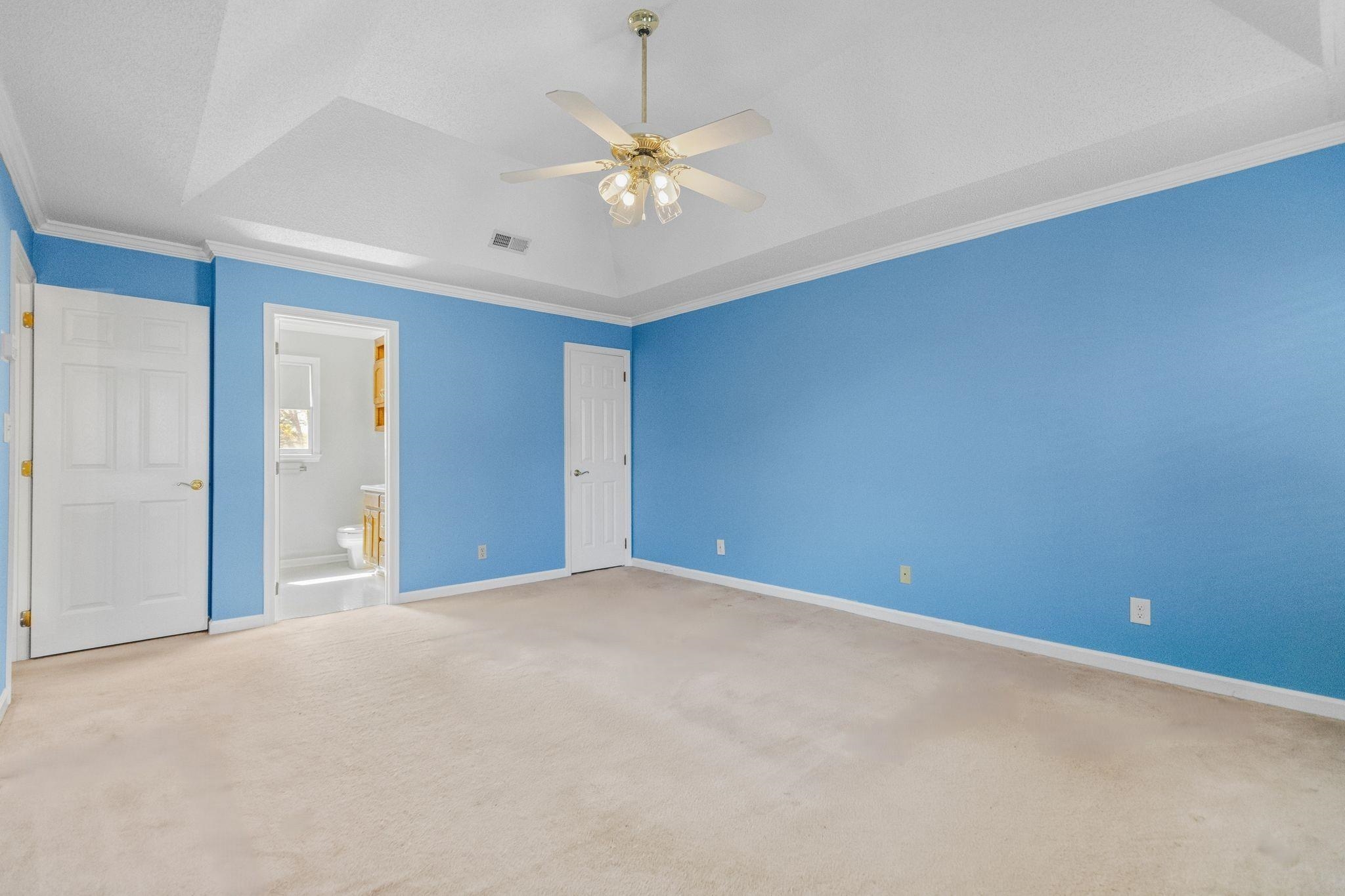 130 N River Hills Dr Property Photo 18