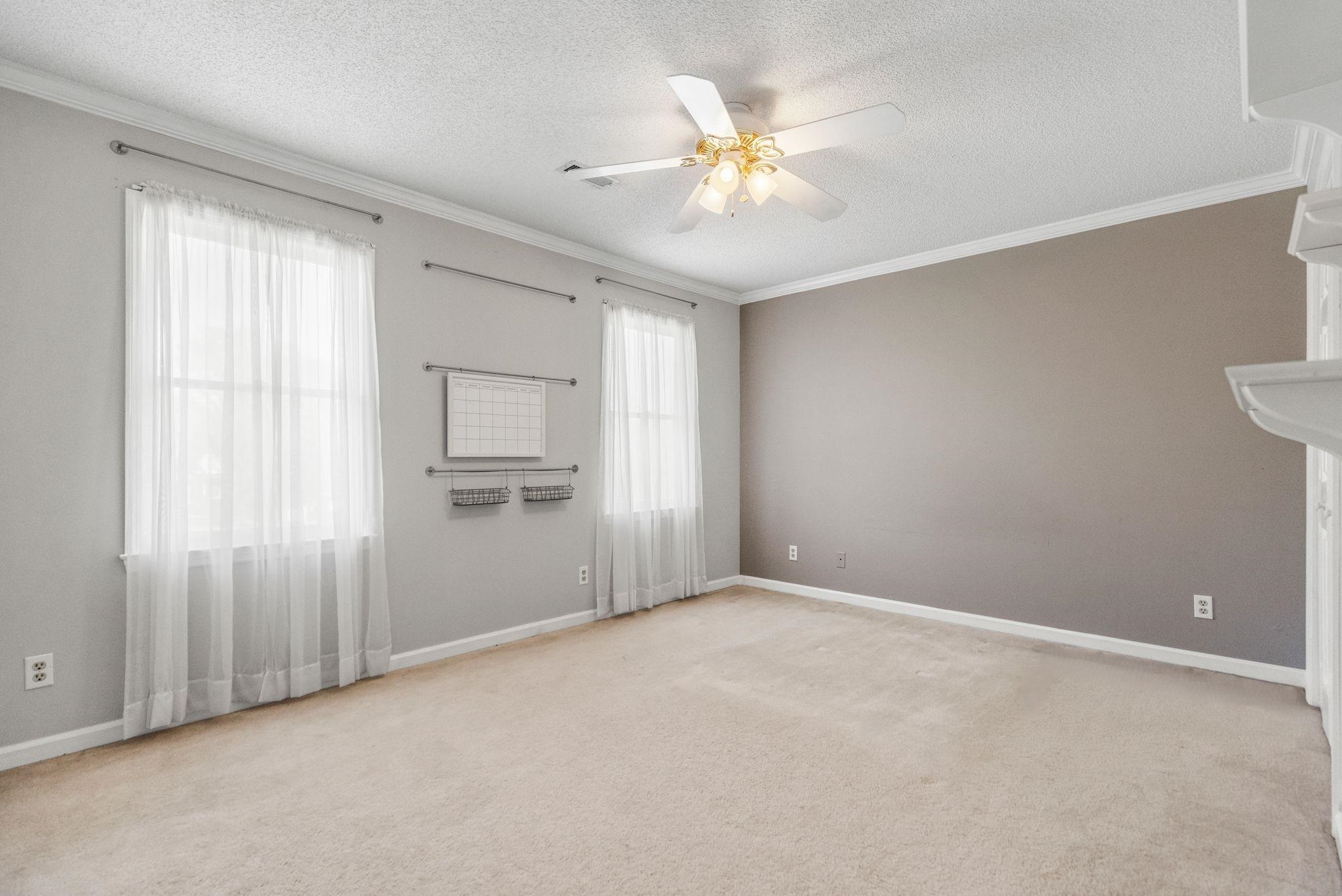 130 N River Hills Dr Property Photo 22