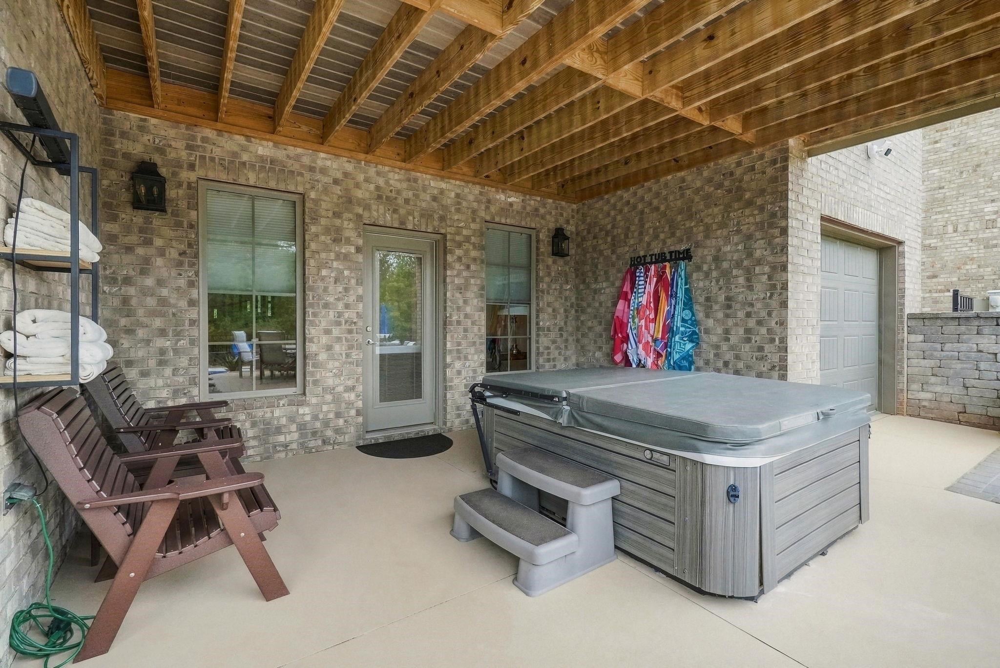 356 S Woodfin Ridge Drive Property Photo 46