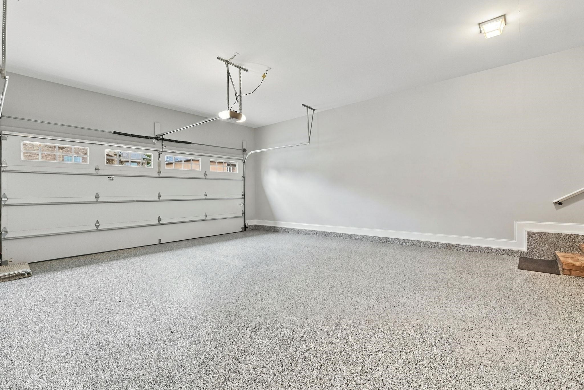 356 S Woodfin Ridge Drive Property Photo 48