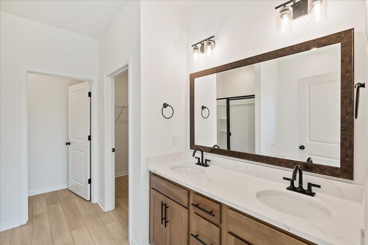 2057 Halton Oaks Drive Property Photo 12