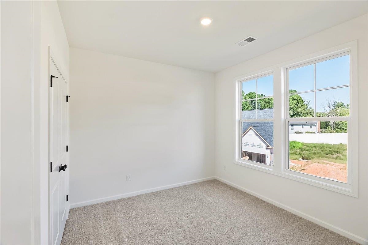 2057 Halton Oaks Drive Property Photo 16
