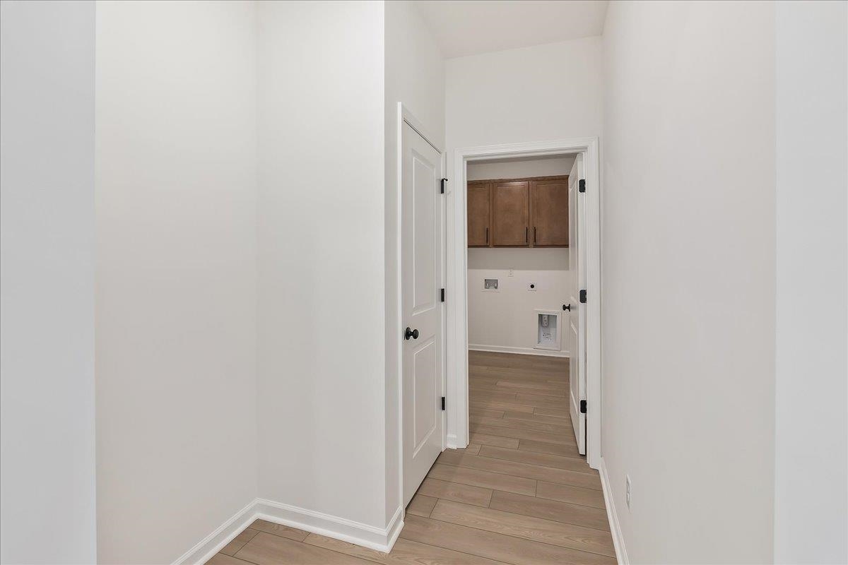 2057 Halton Oaks Drive Property Photo 24