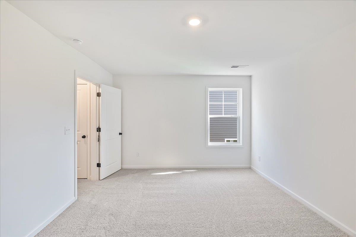 2057 Halton Oaks Drive Property Photo 28