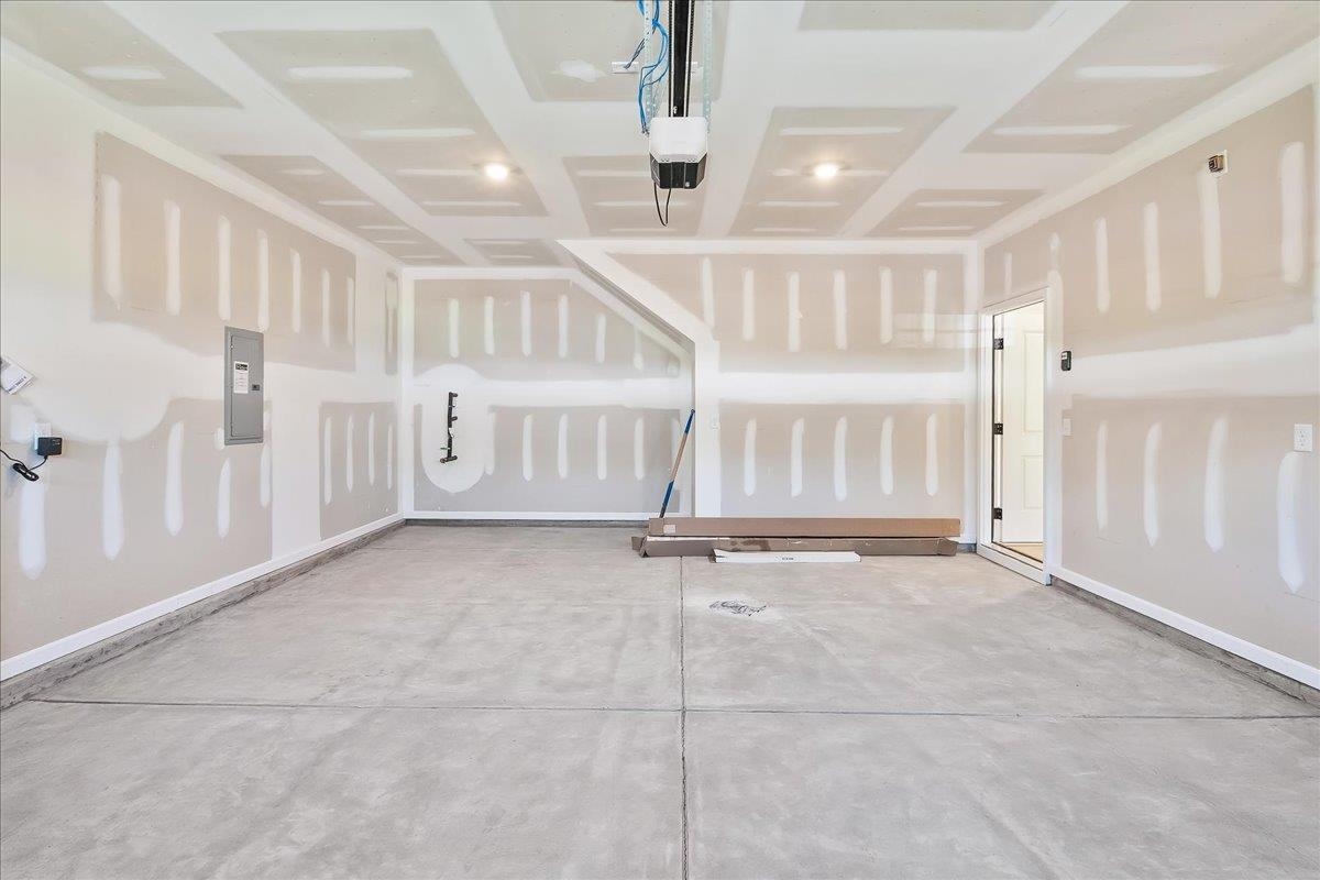 2057 Halton Oaks Drive Property Photo 29