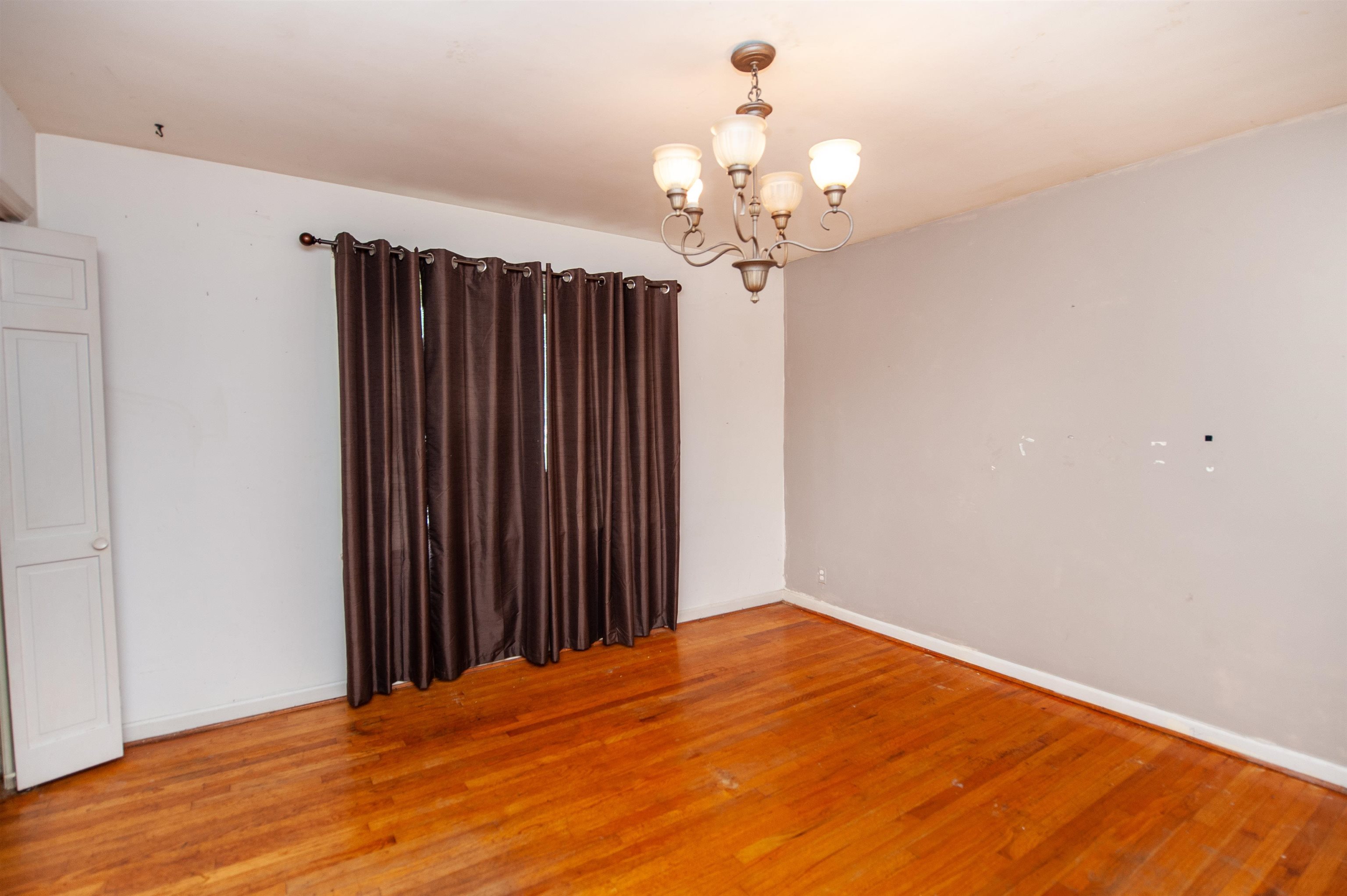 692 Perrin Drive Property Photo 19