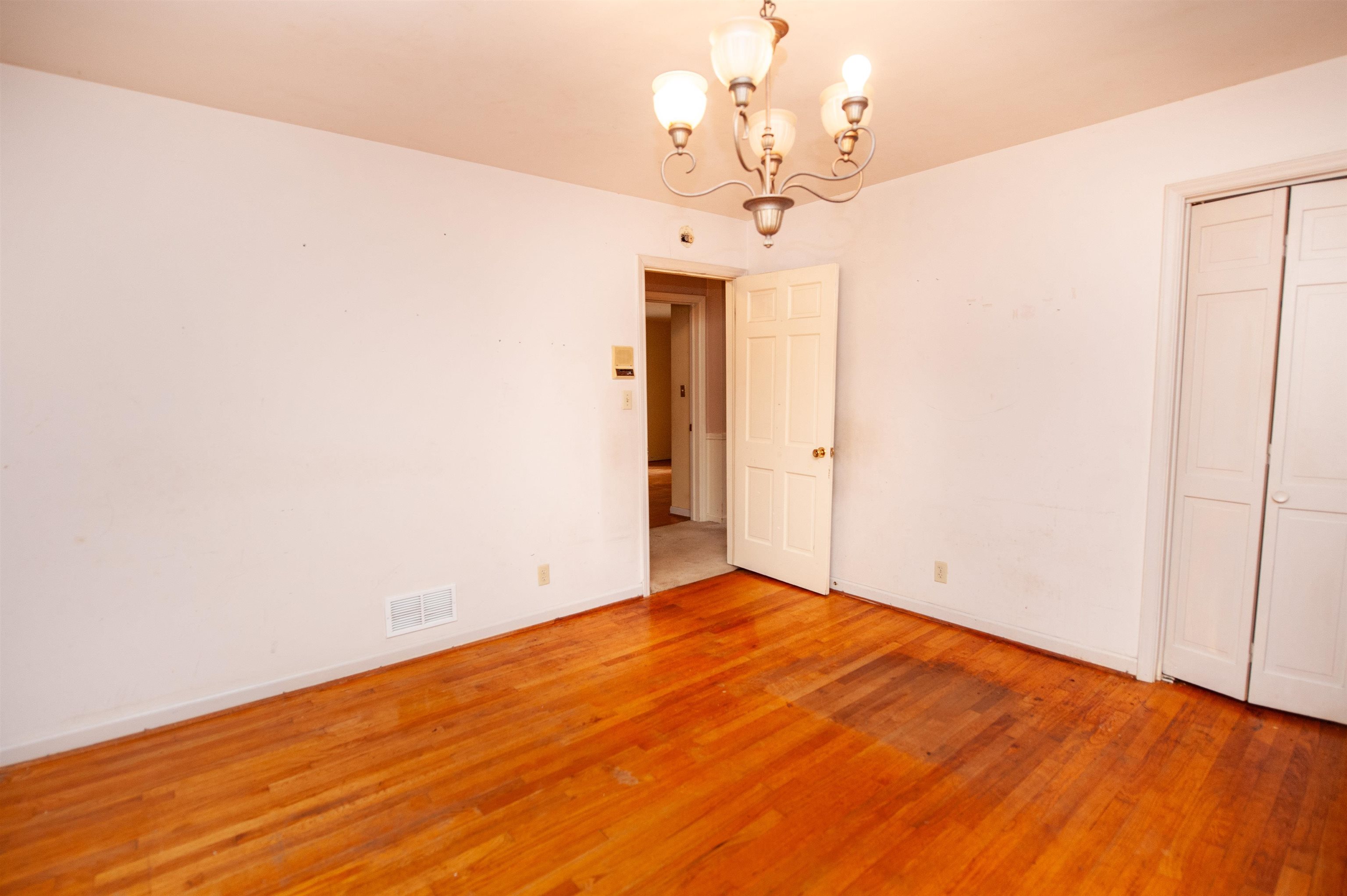 692 Perrin Drive Property Photo 20