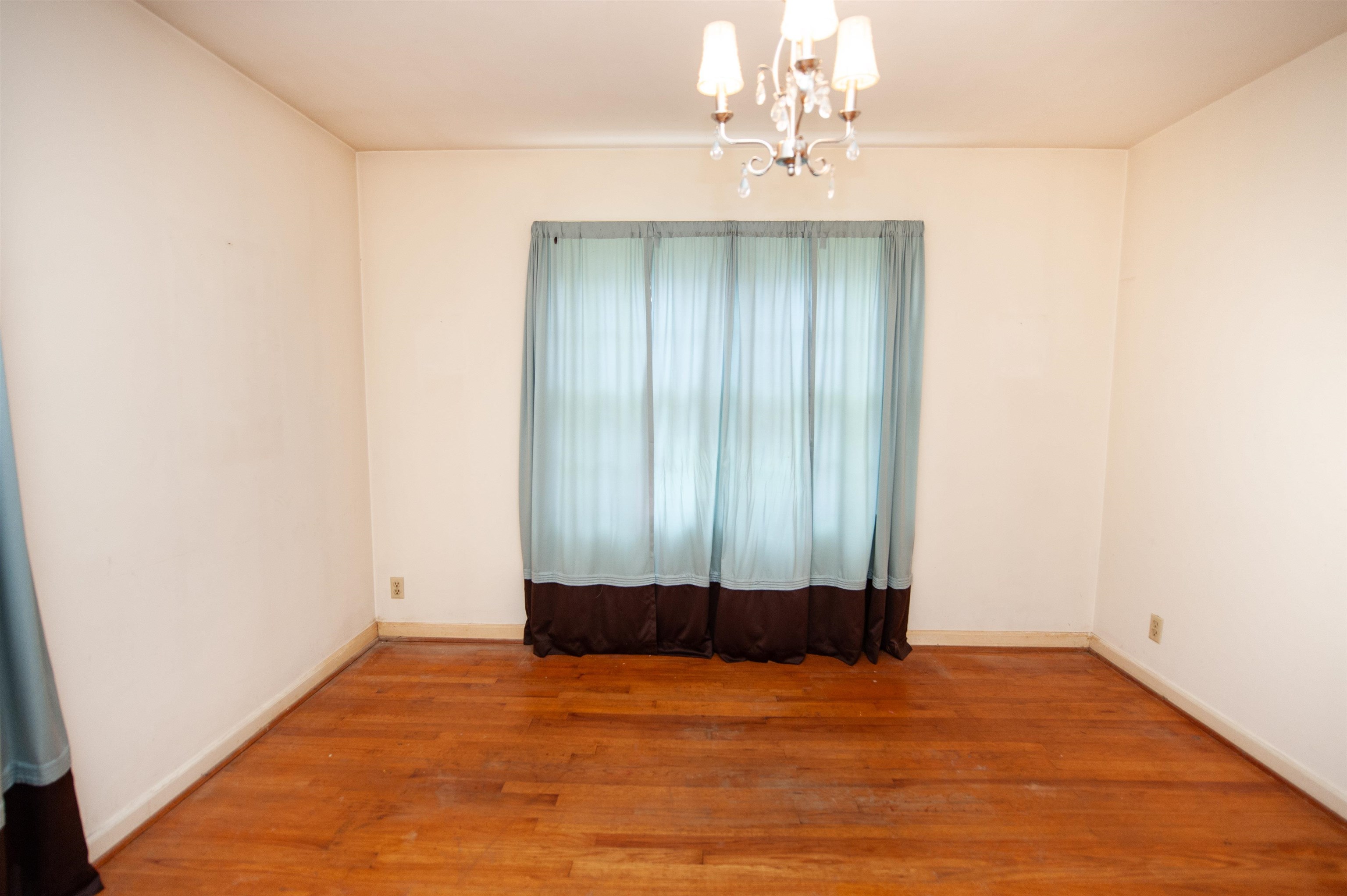 692 Perrin Drive Property Photo 22