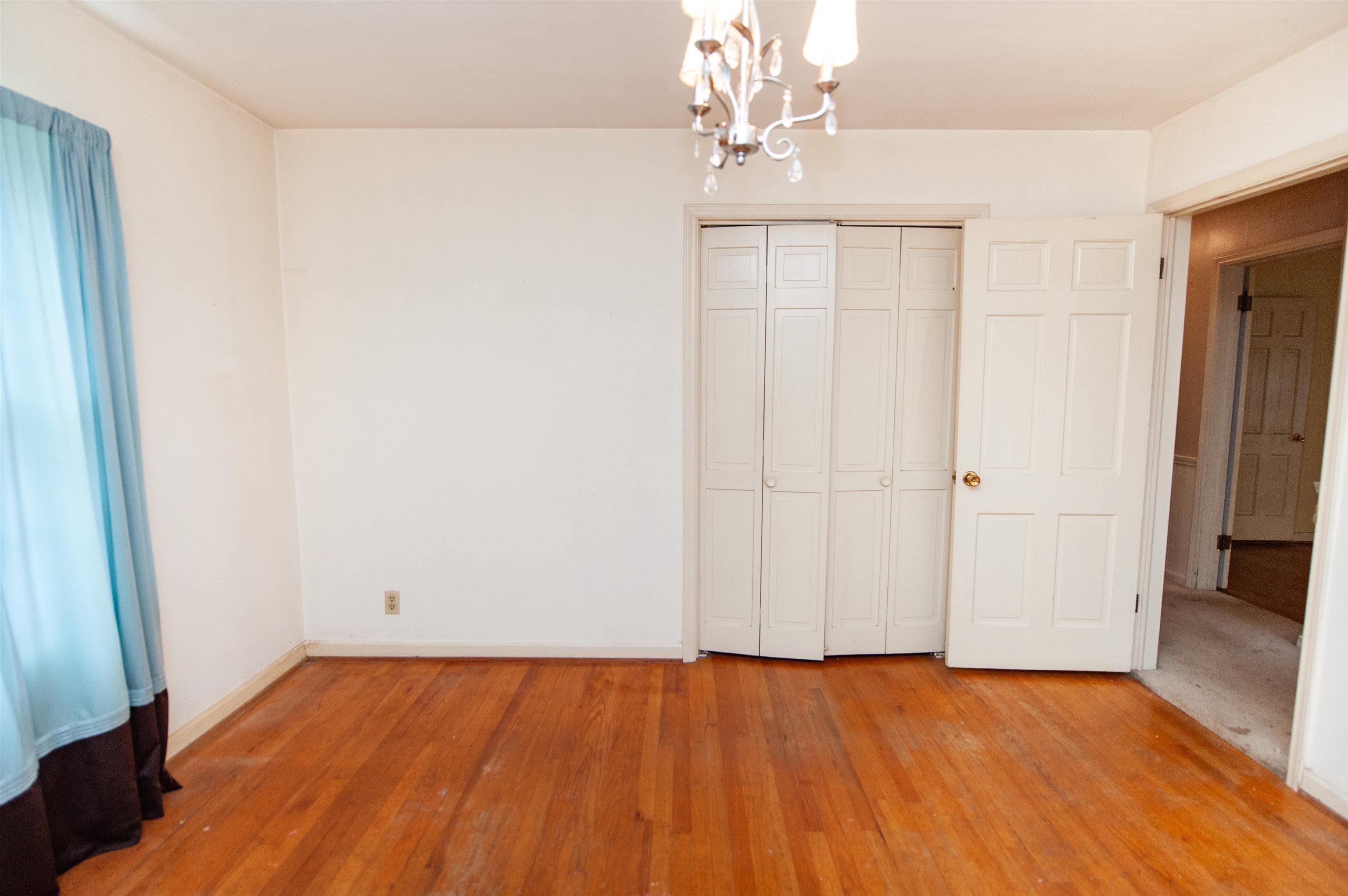 692 Perrin Drive Property Photo 23