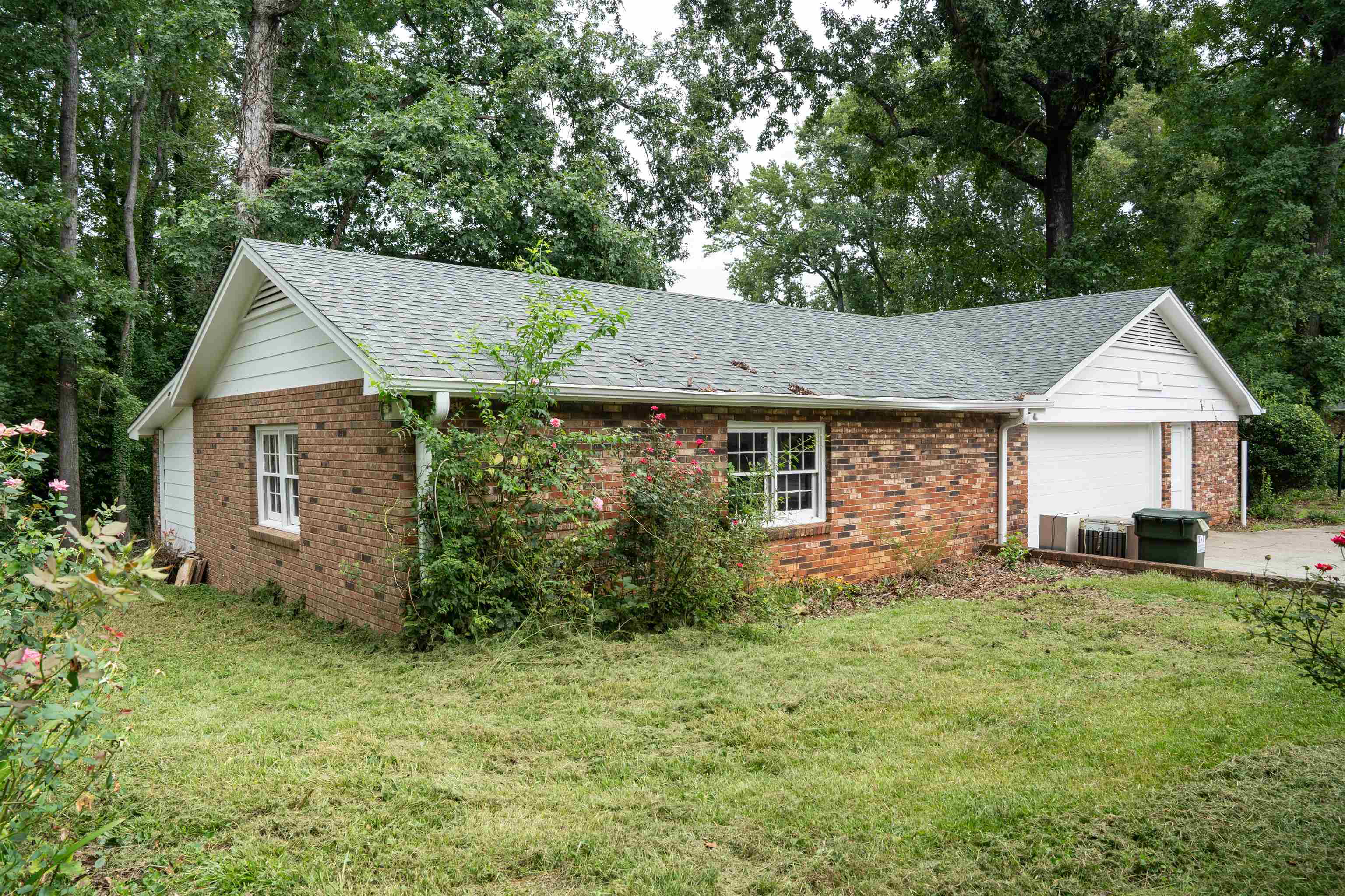 692 Perrin Drive Property Photo 42