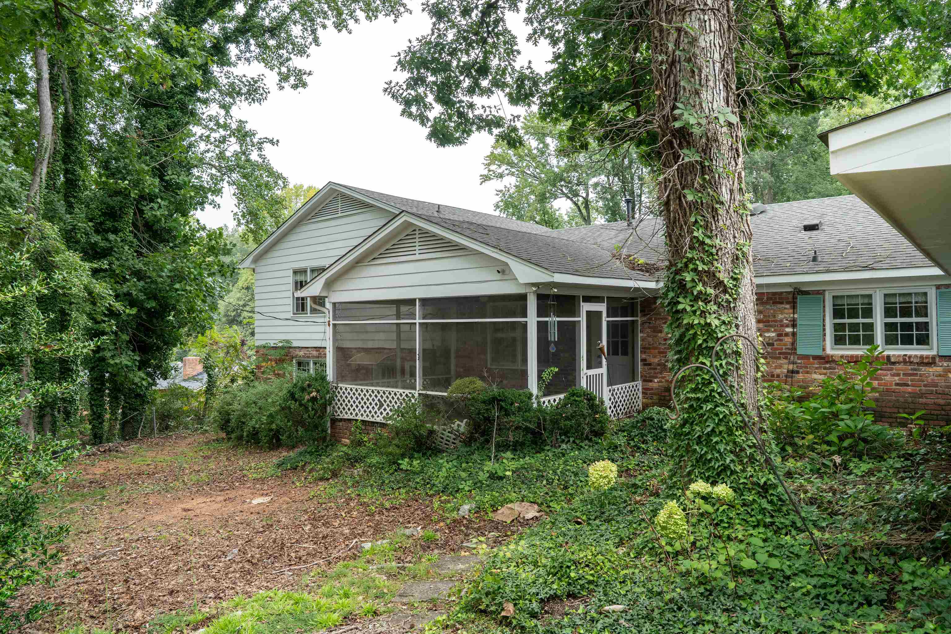 692 Perrin Drive Property Photo 43