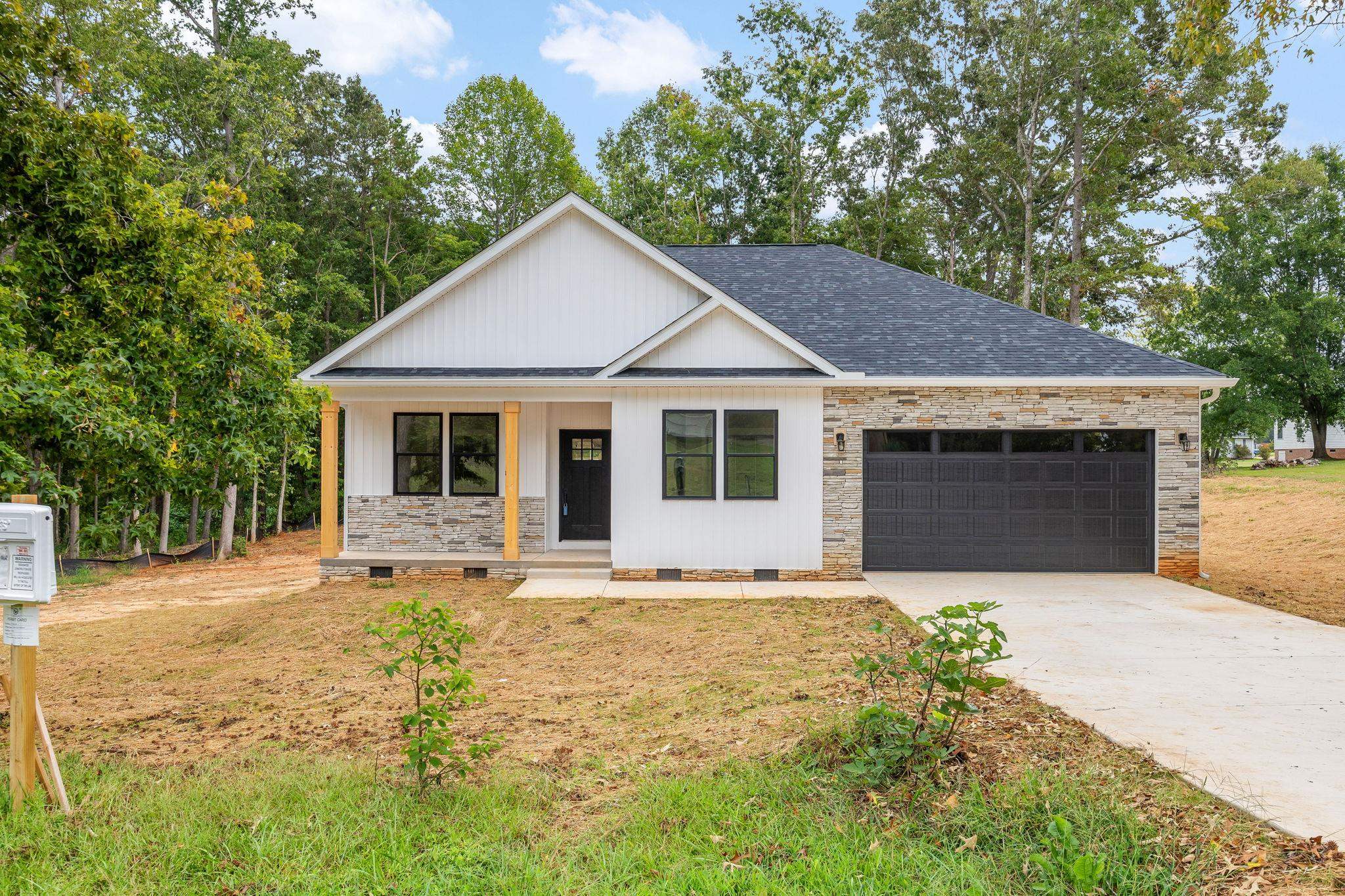 112 Dora Avenue Property Photo 1