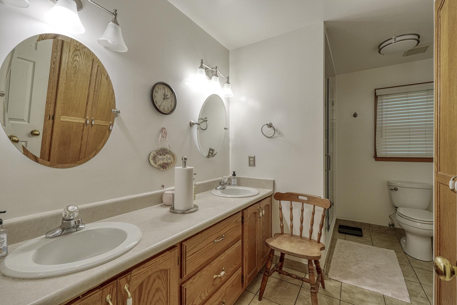 366 Shallowford Drive Property Photo 11