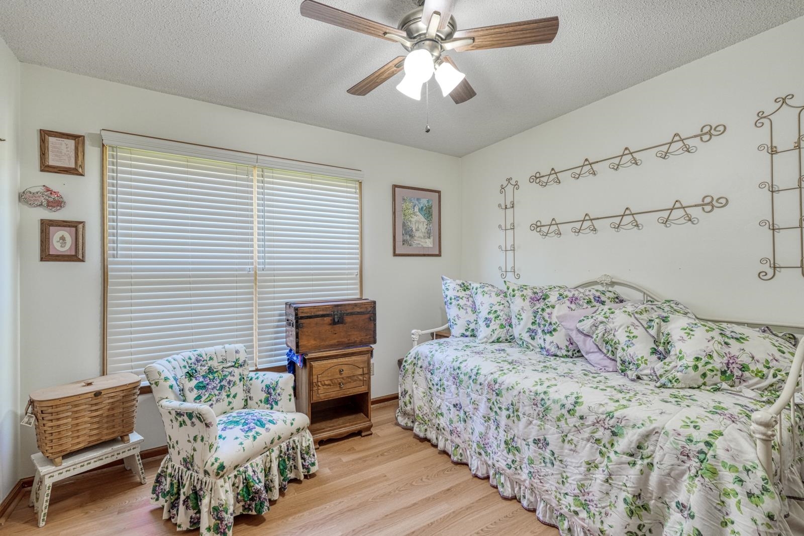 366 Shallowford Drive Property Photo 13