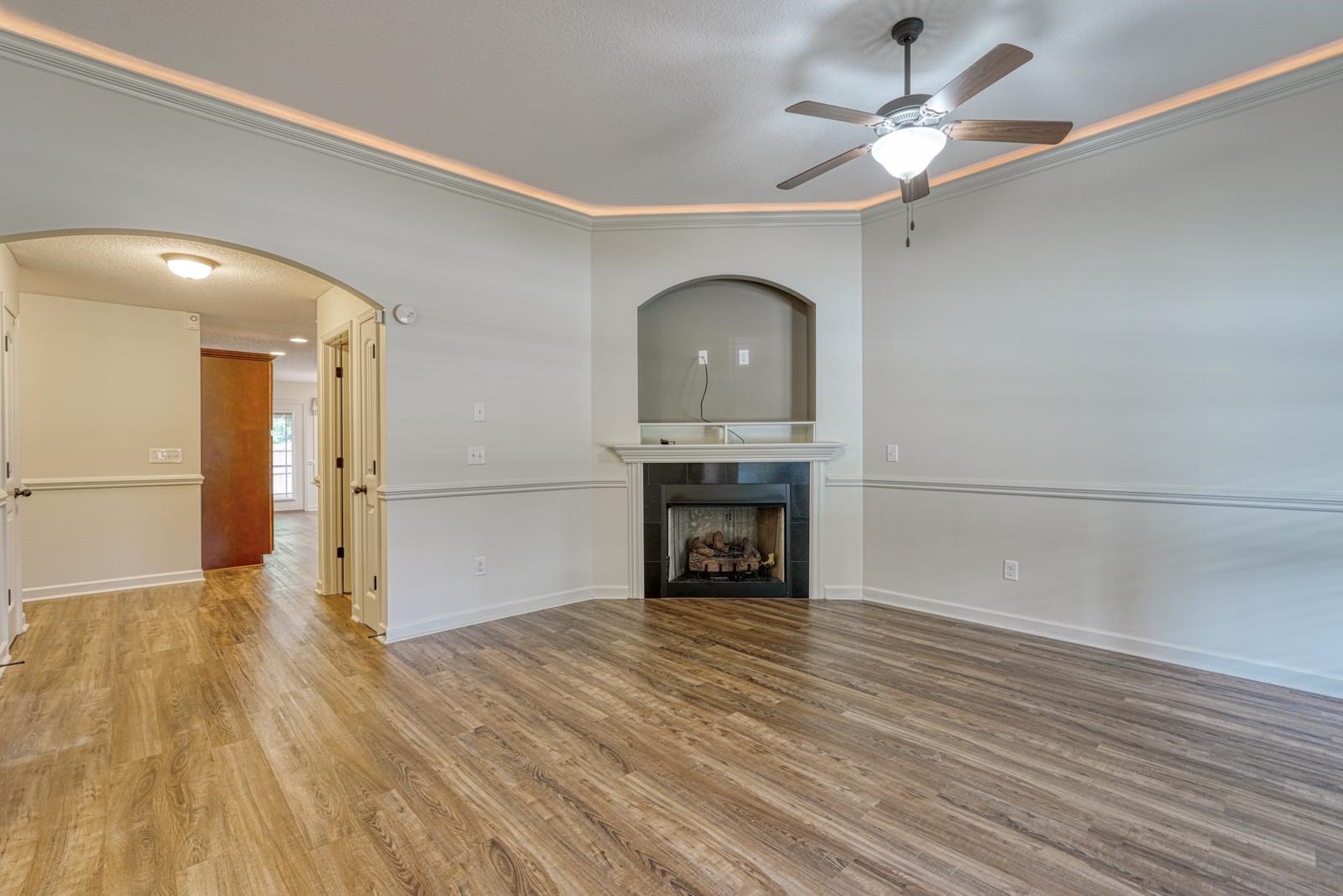 560 Semillon Lane Property Photo 4