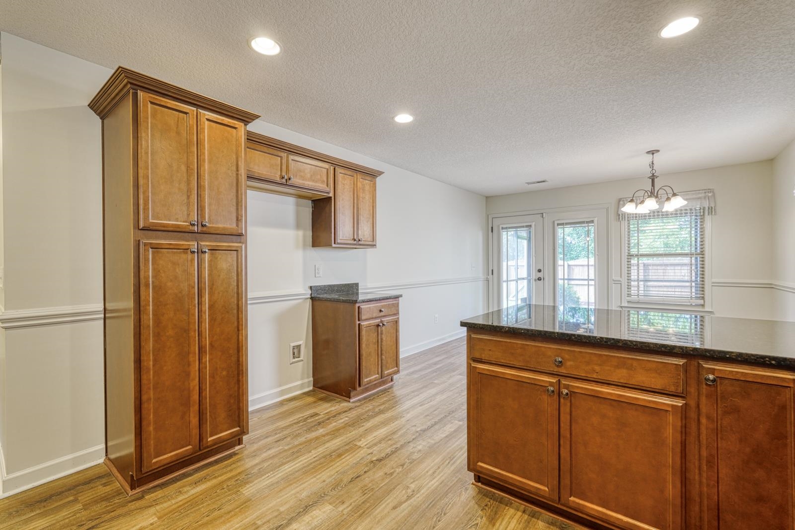 560 Semillon Lane Property Photo 10