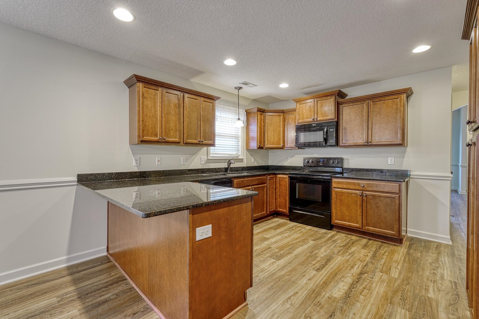 560 Semillon Lane Property Photo 14