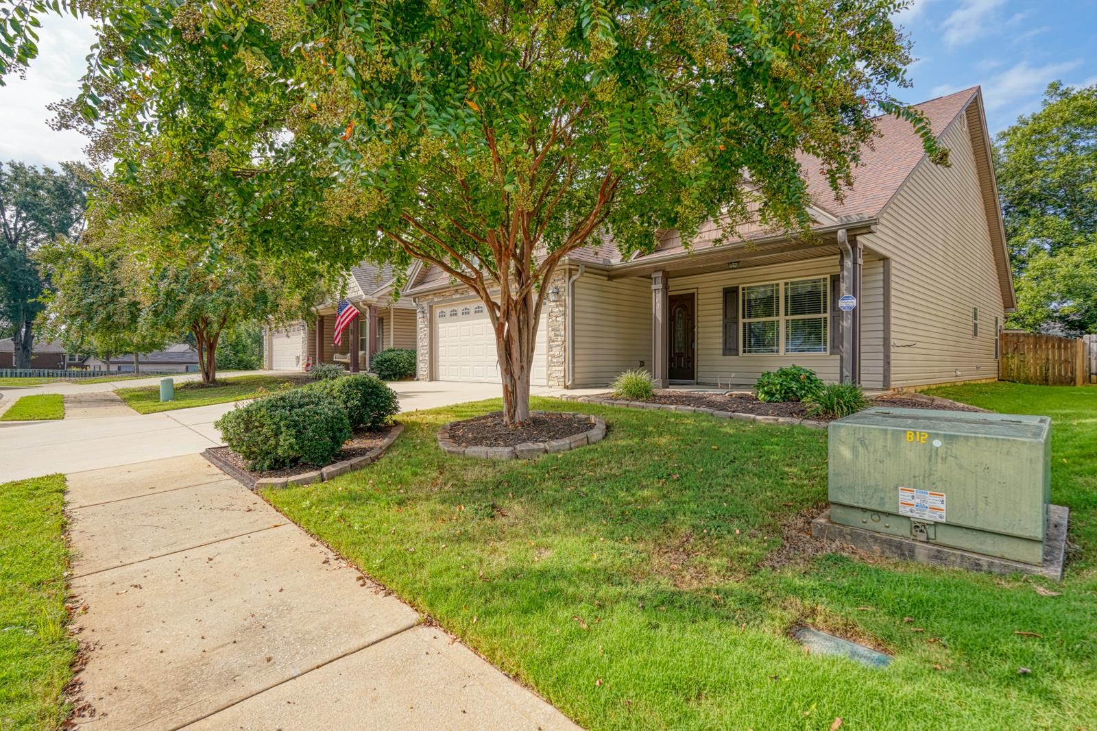 560 Semillon Lane Property Photo 42
