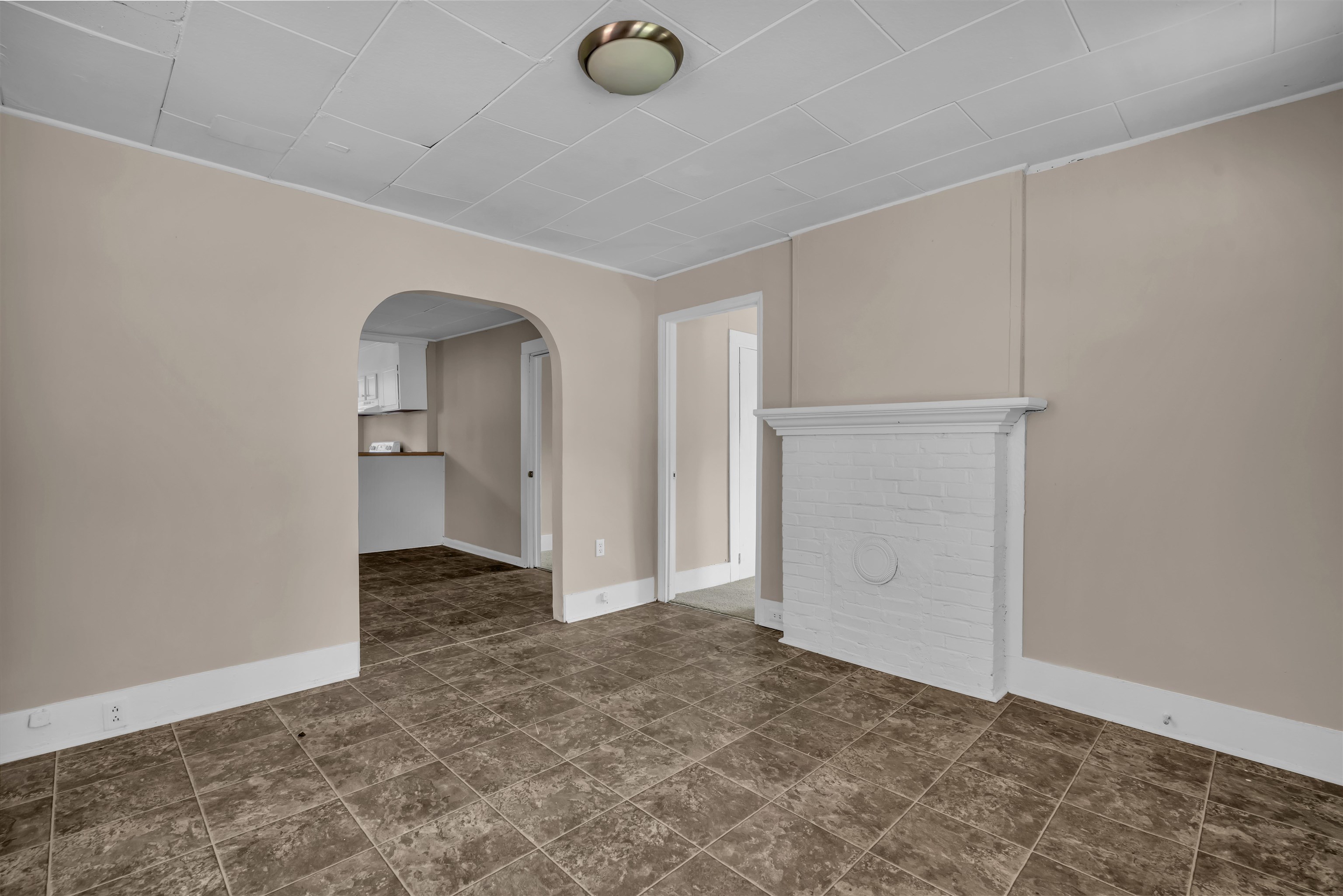 306 Westview Boulevard Property Photo 4