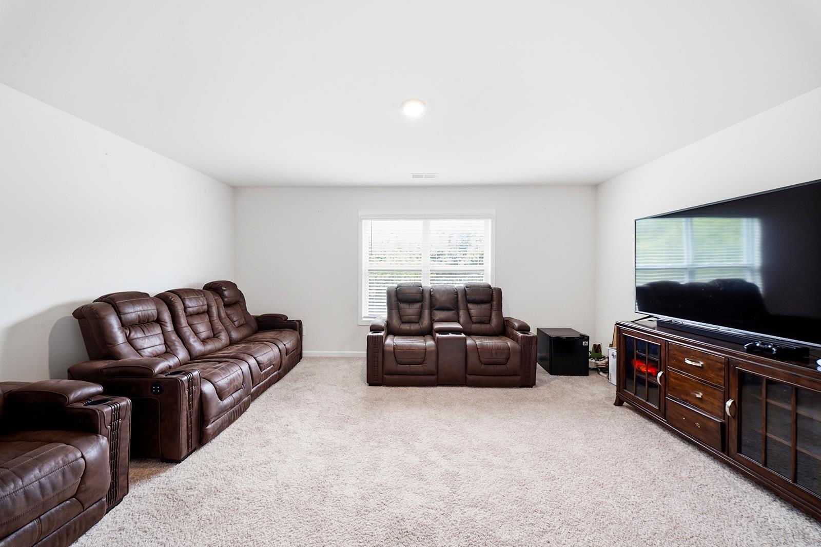 530 Fox Run Trail Property Photo 32