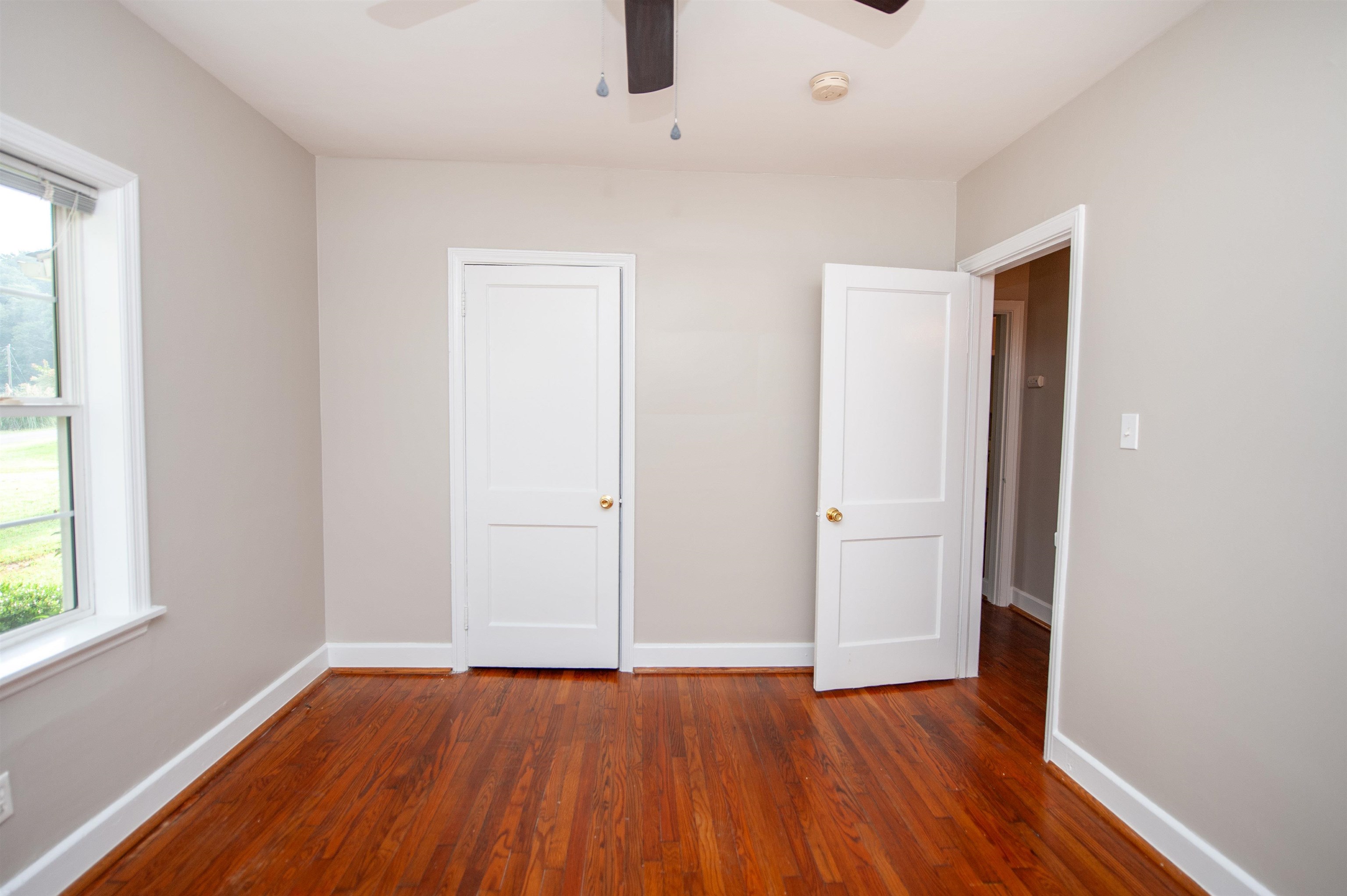 409 E Shore Drive Property Photo 17